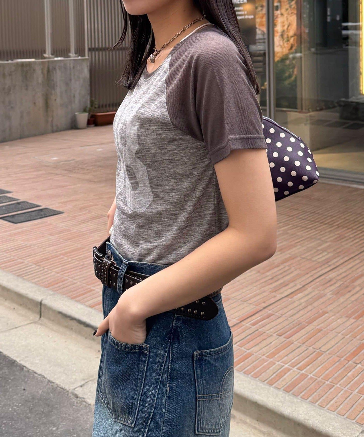 169408806