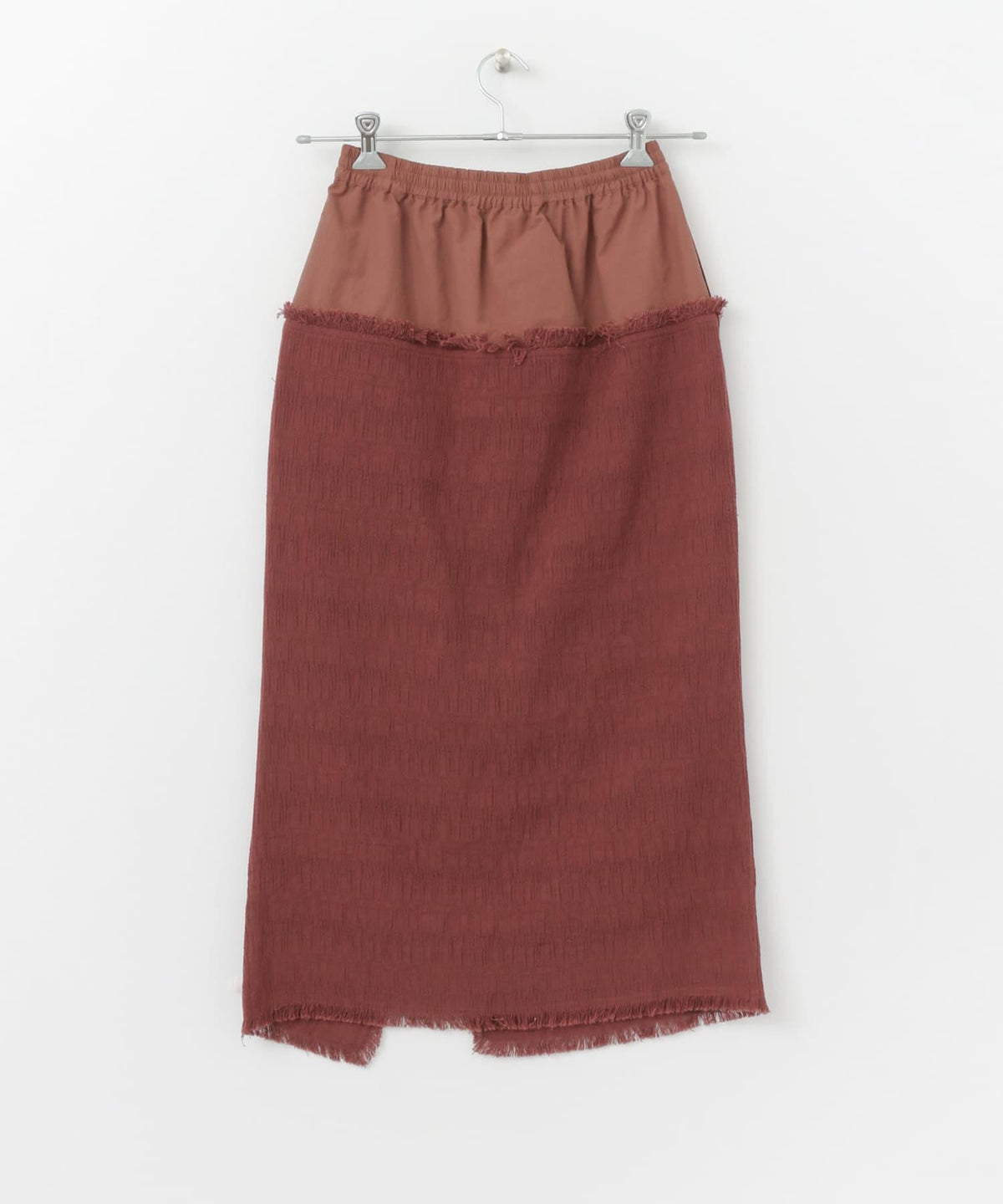 166030595