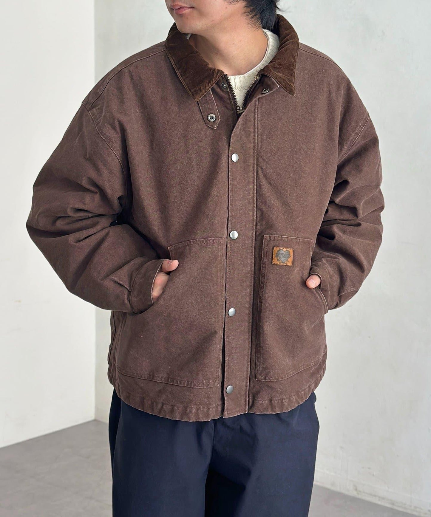 165865687