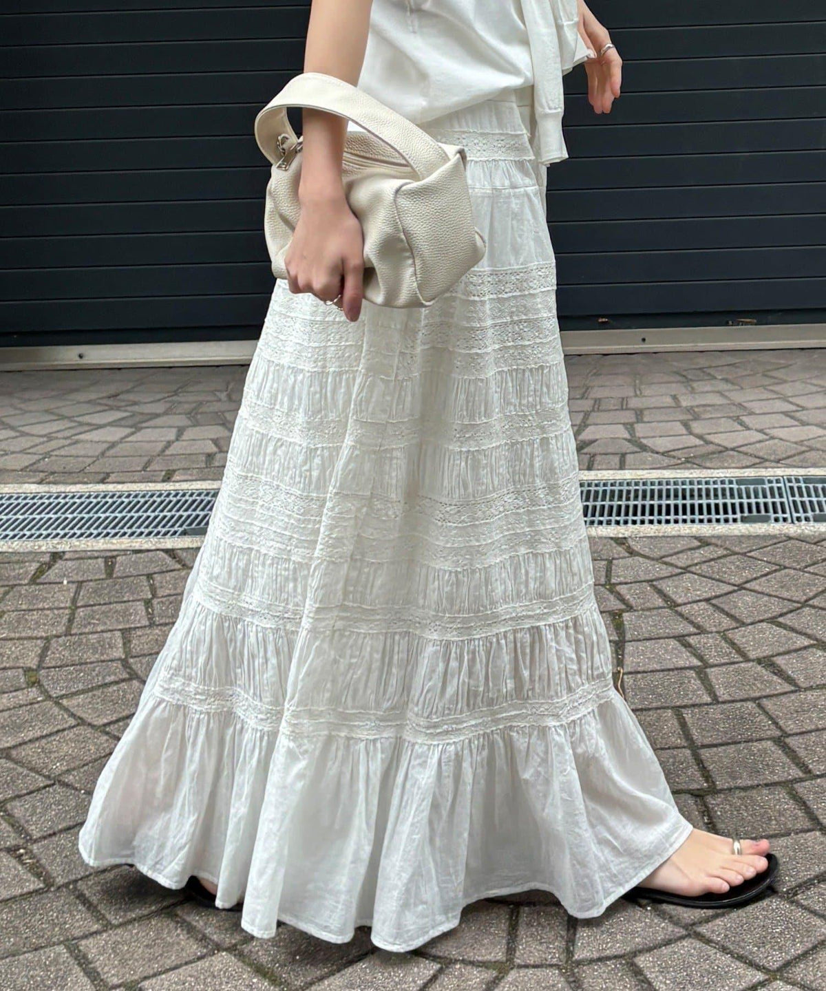 169109652