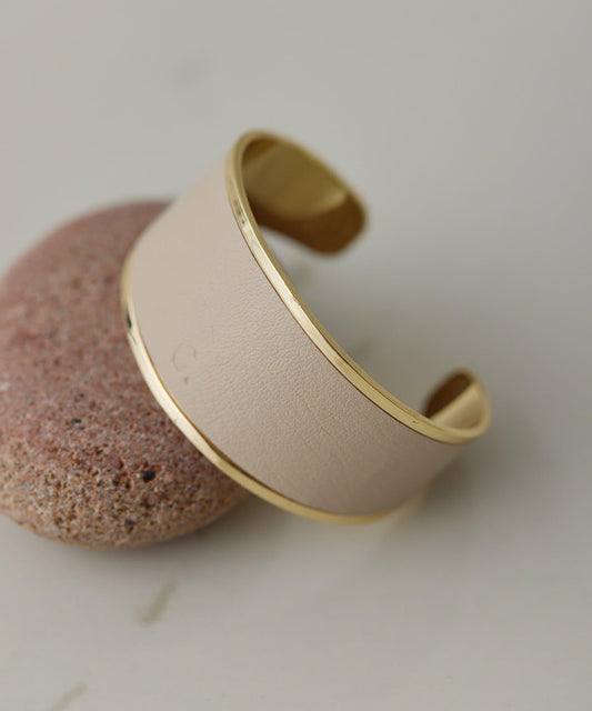 [CEPIE.] Narrow Leather Bangle