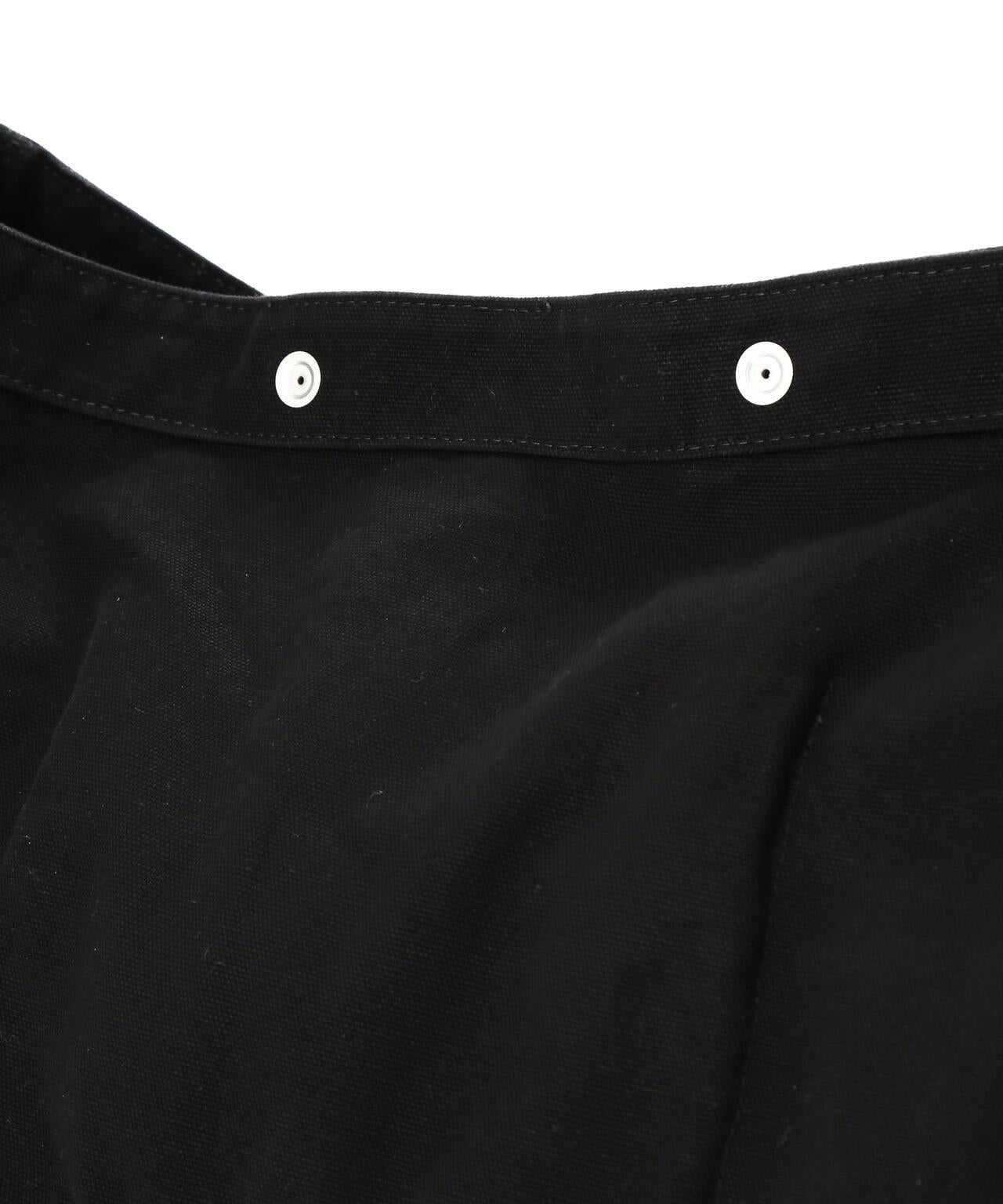 153965800