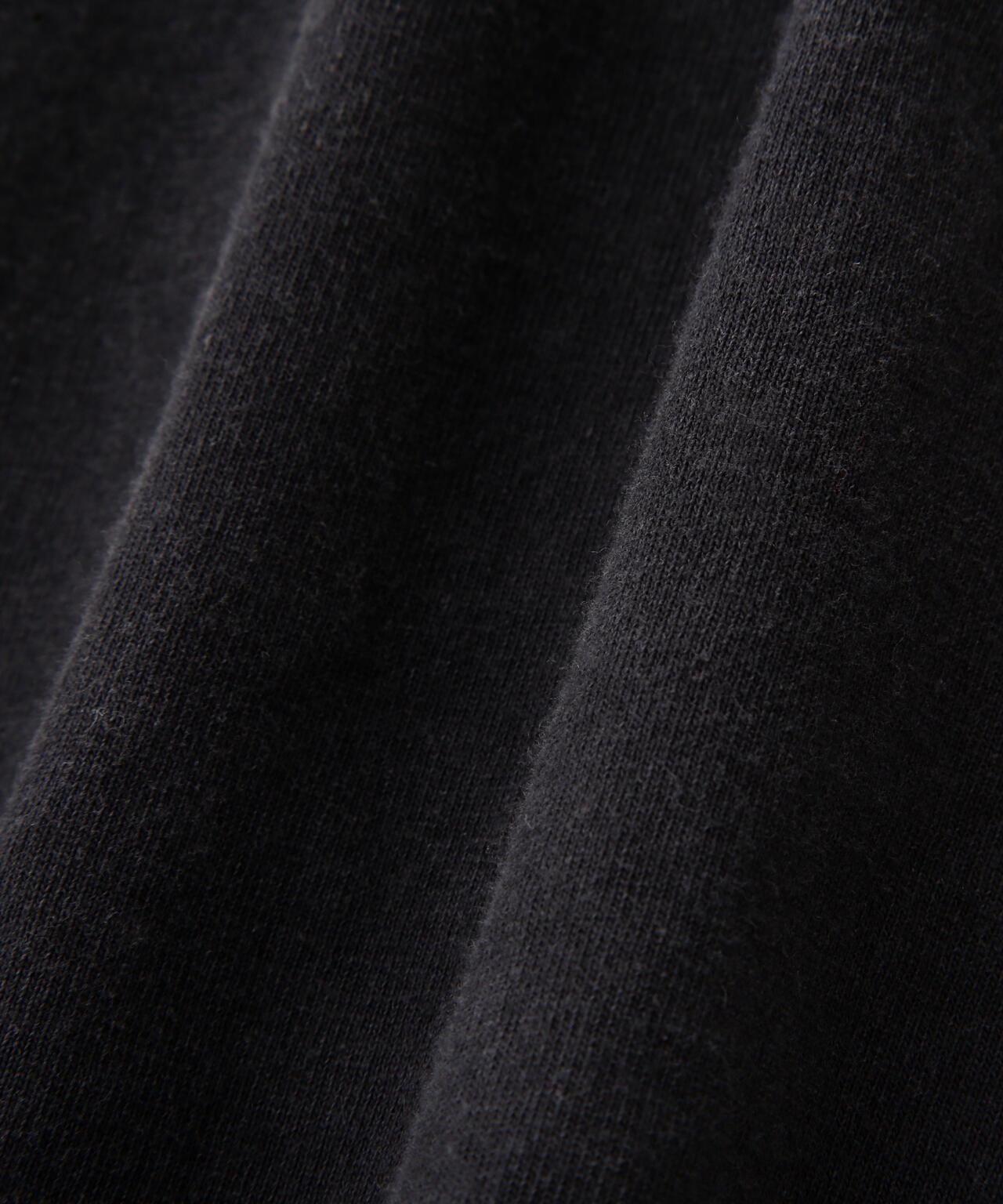 165729445