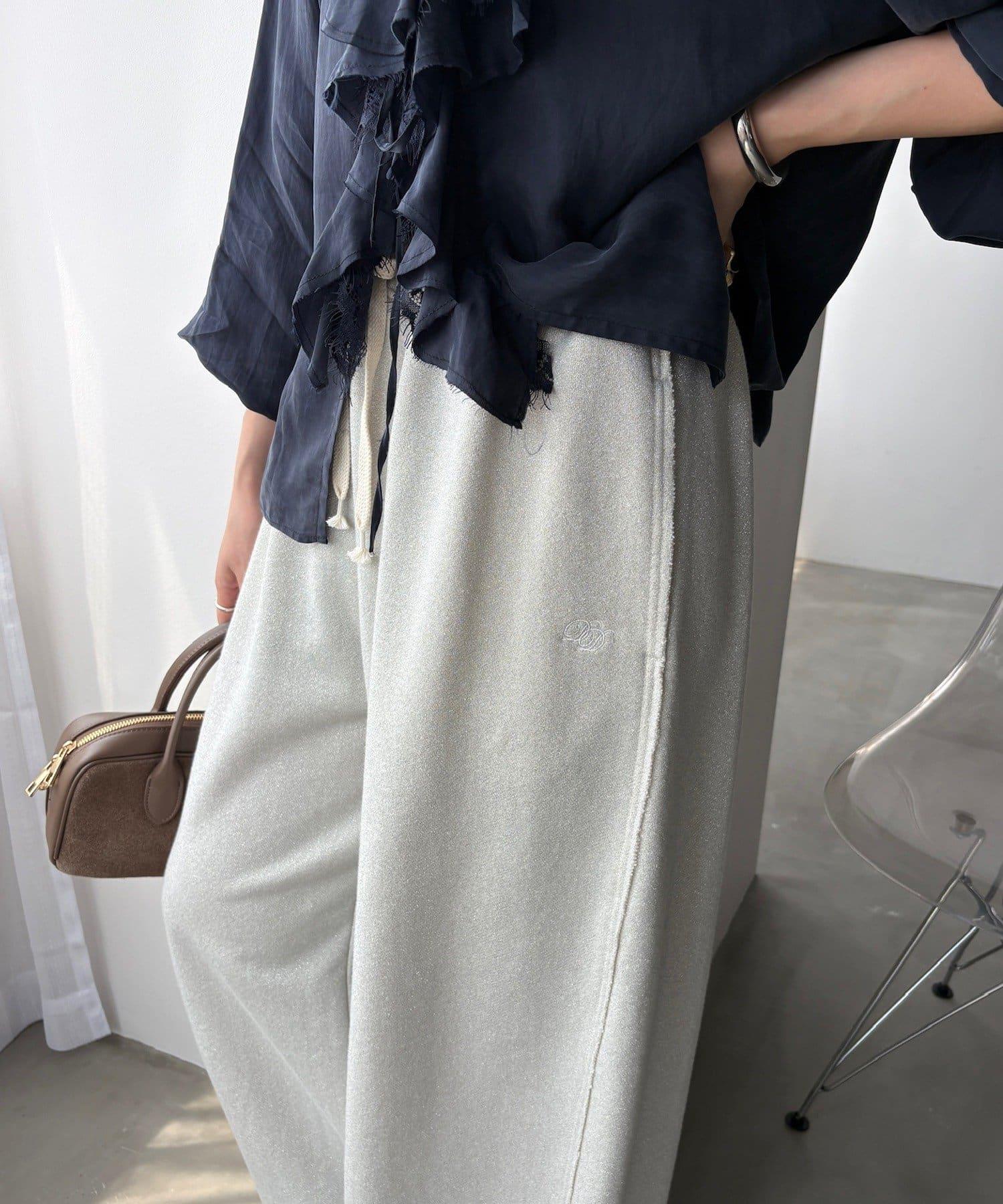 172604570