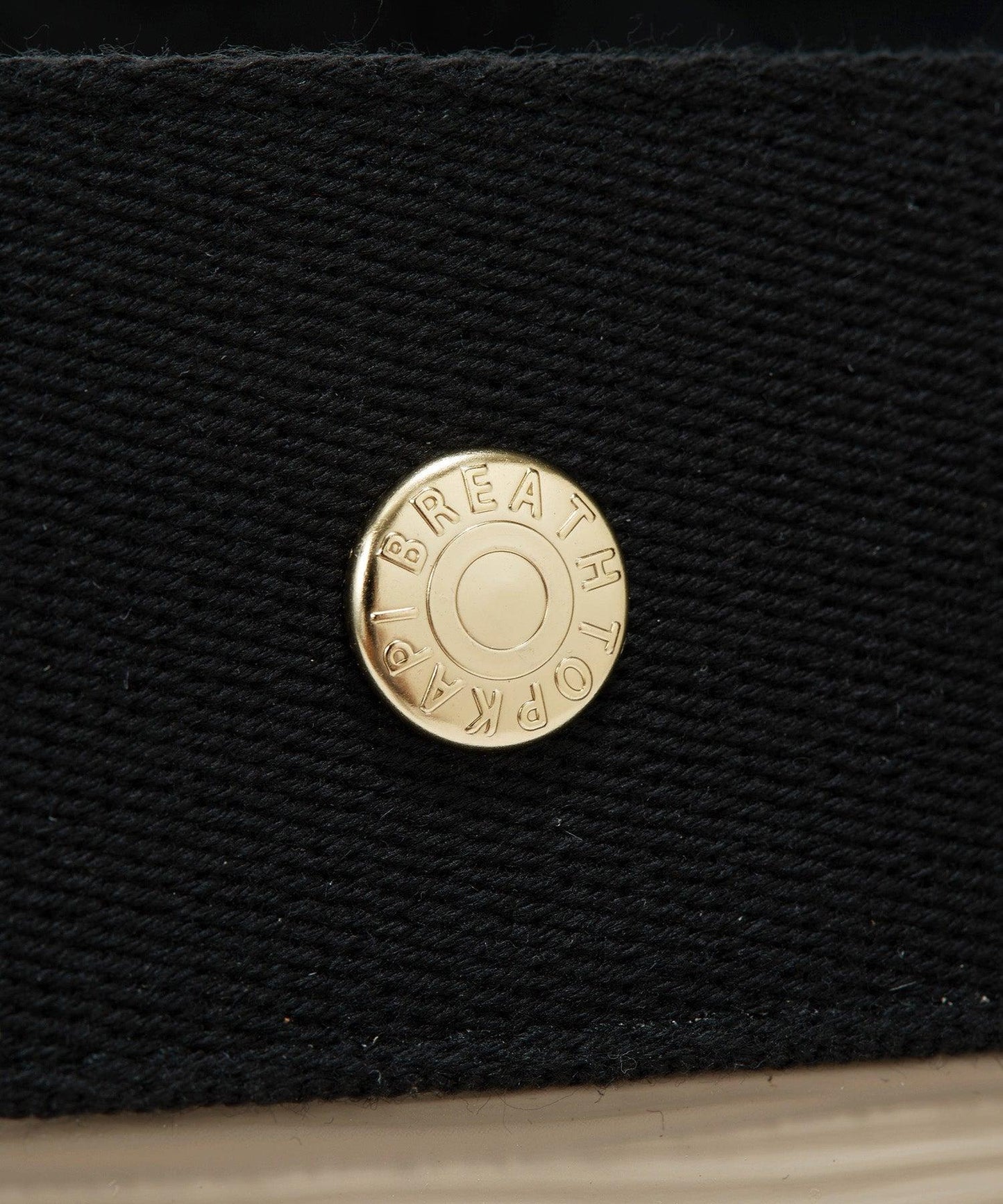 169878530