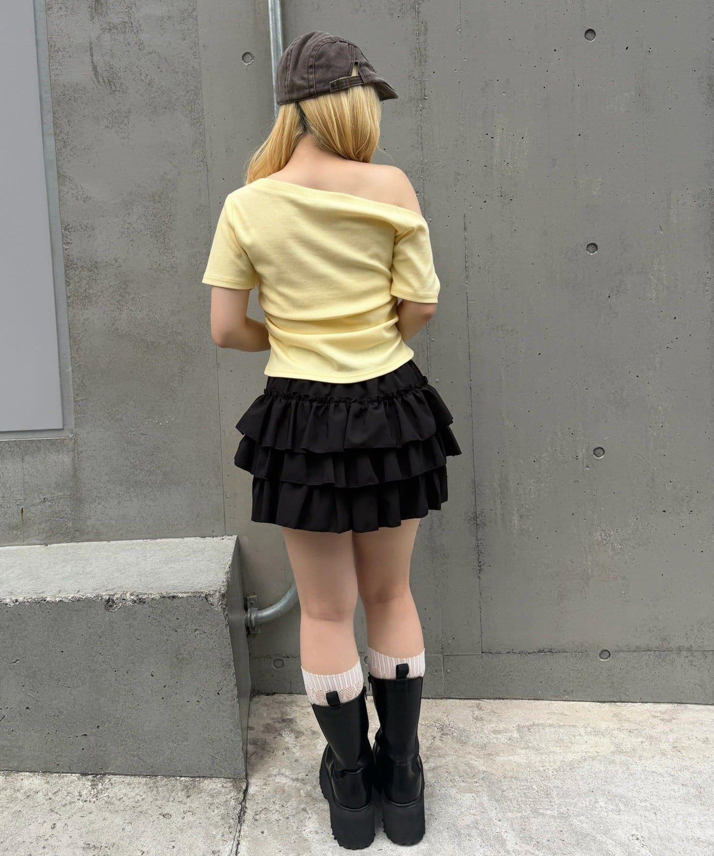 171438847