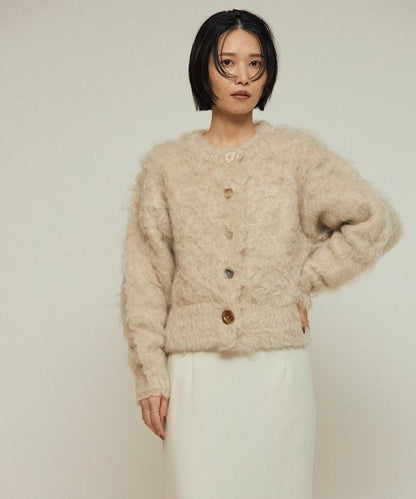 166843540