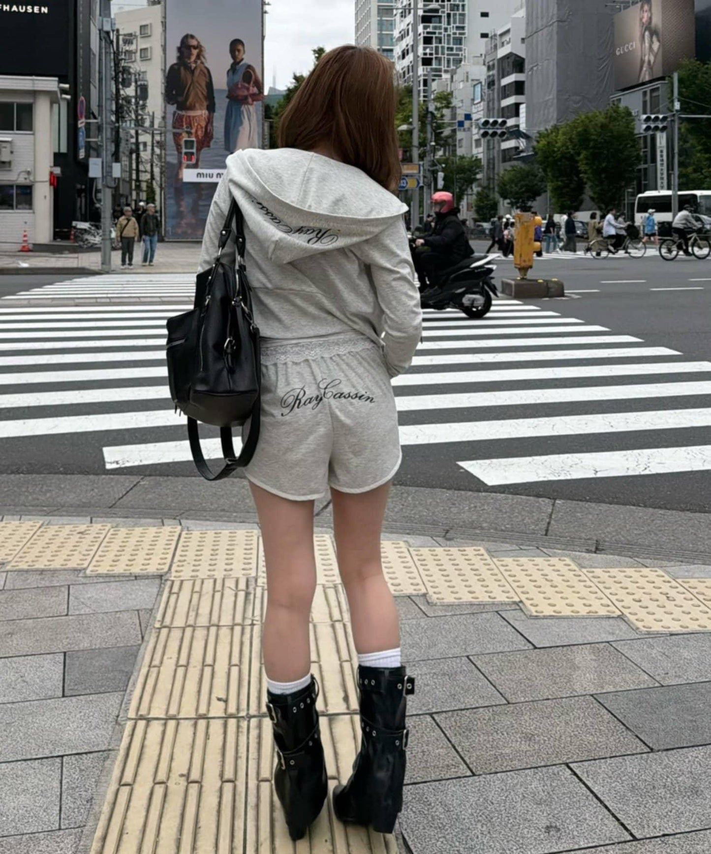 170595723