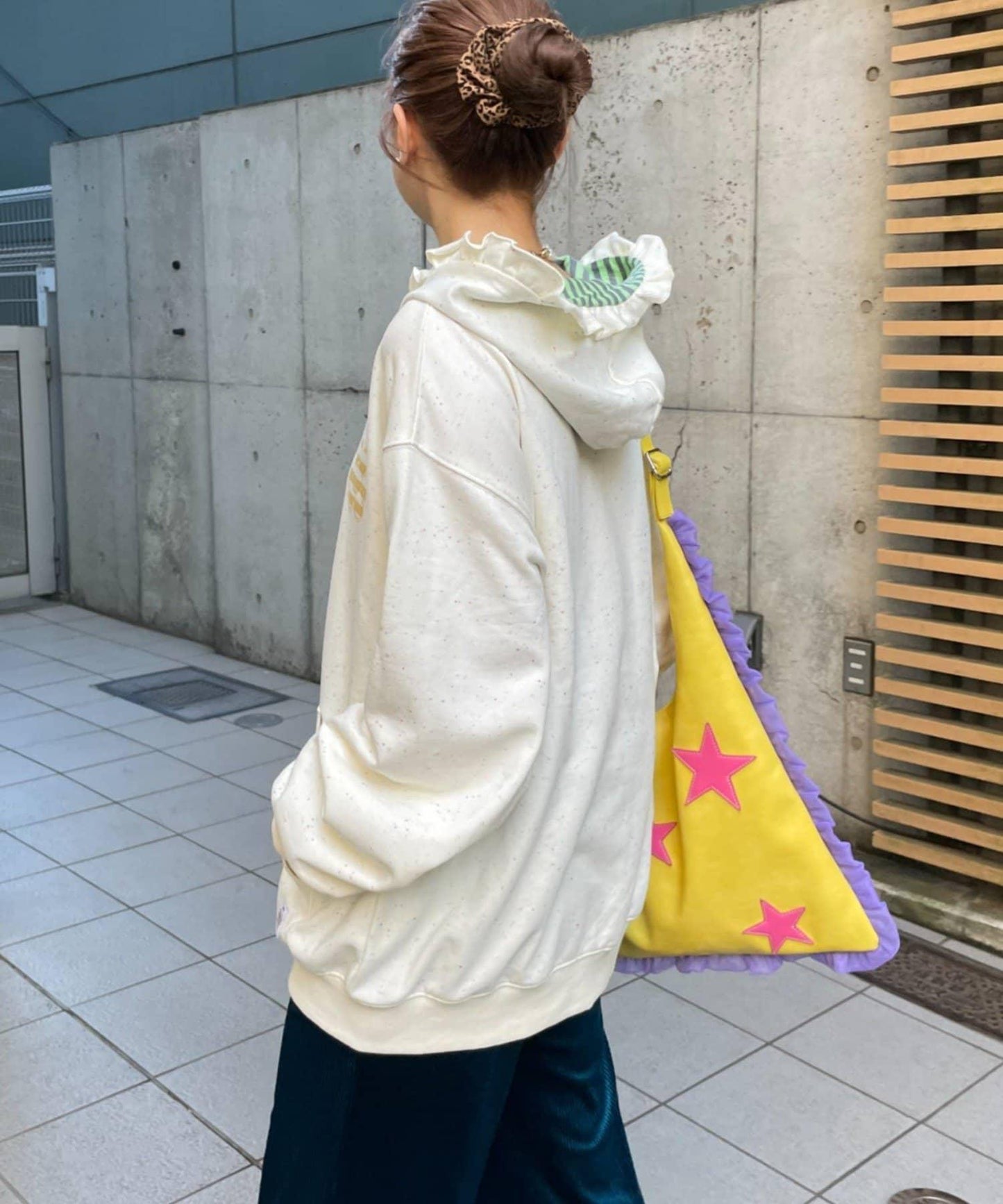 172101404