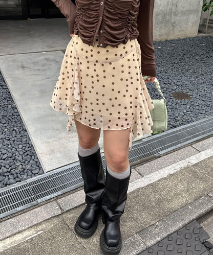 173096799