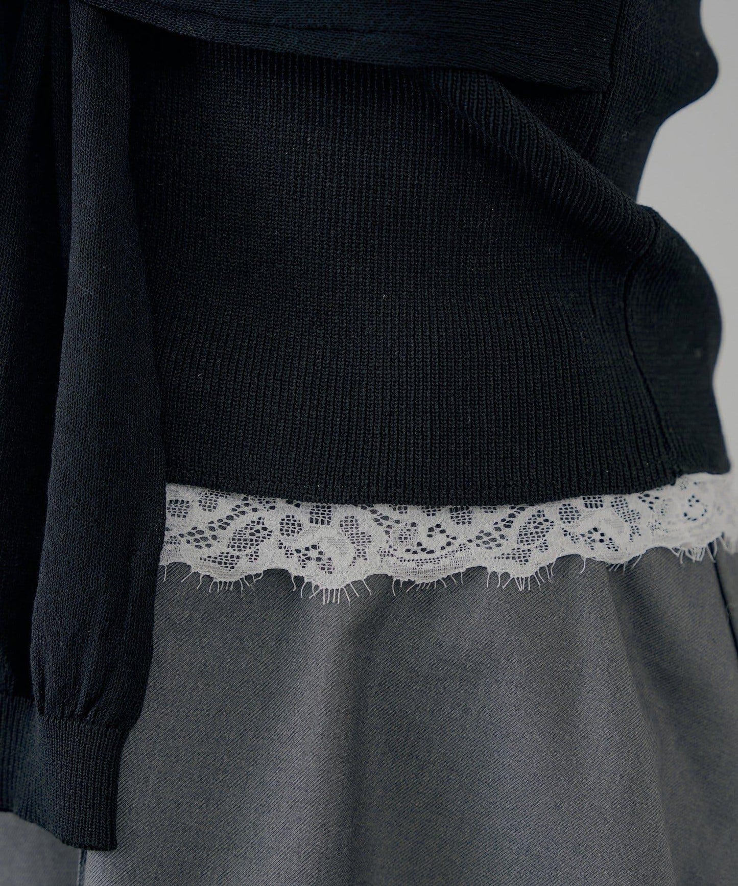 165838169