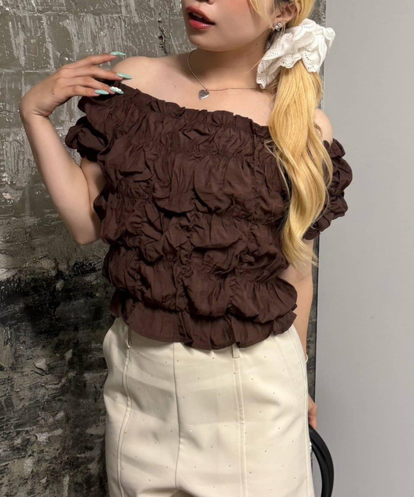 172070748