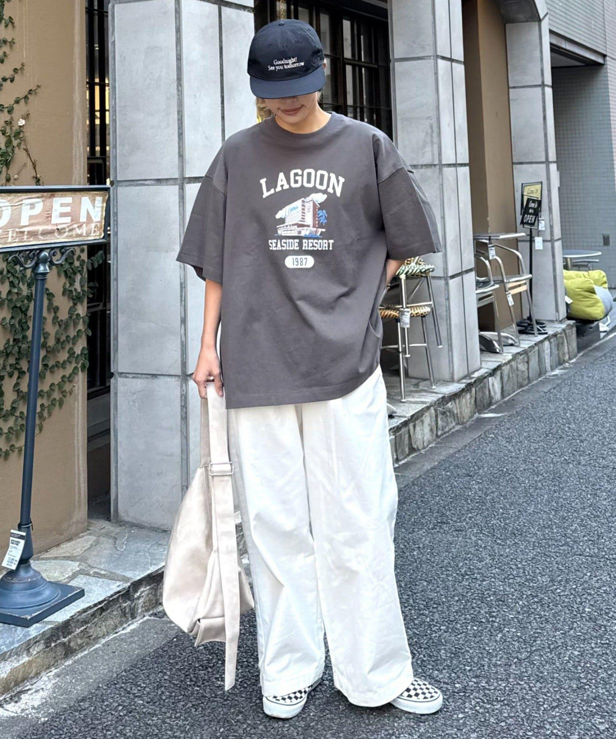 154958565