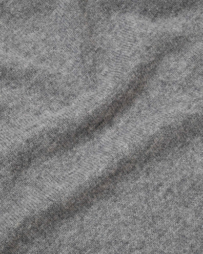 172850833