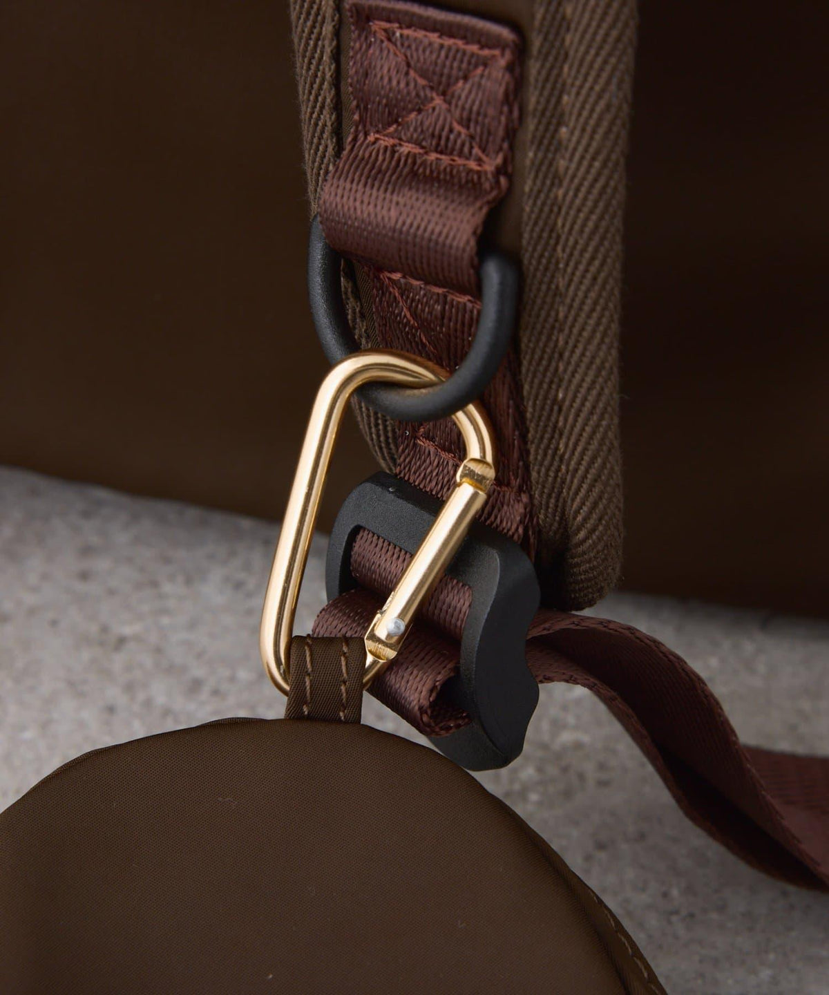 165719315