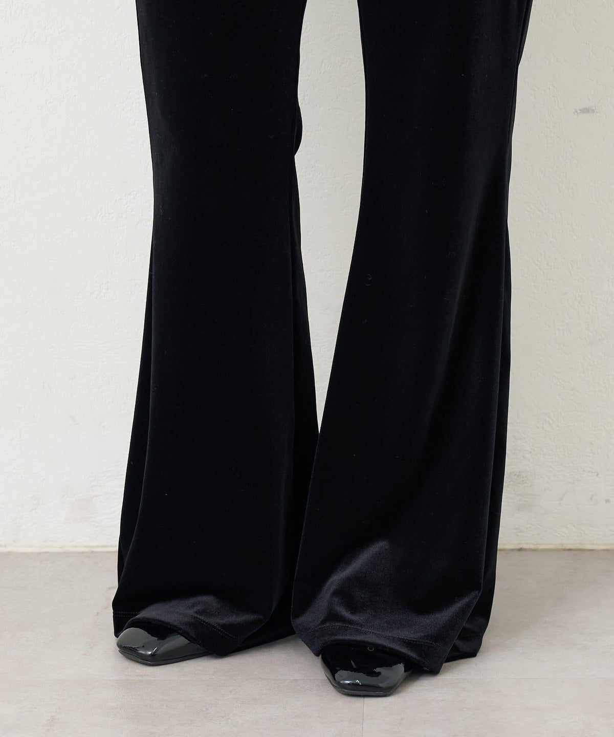 167700560