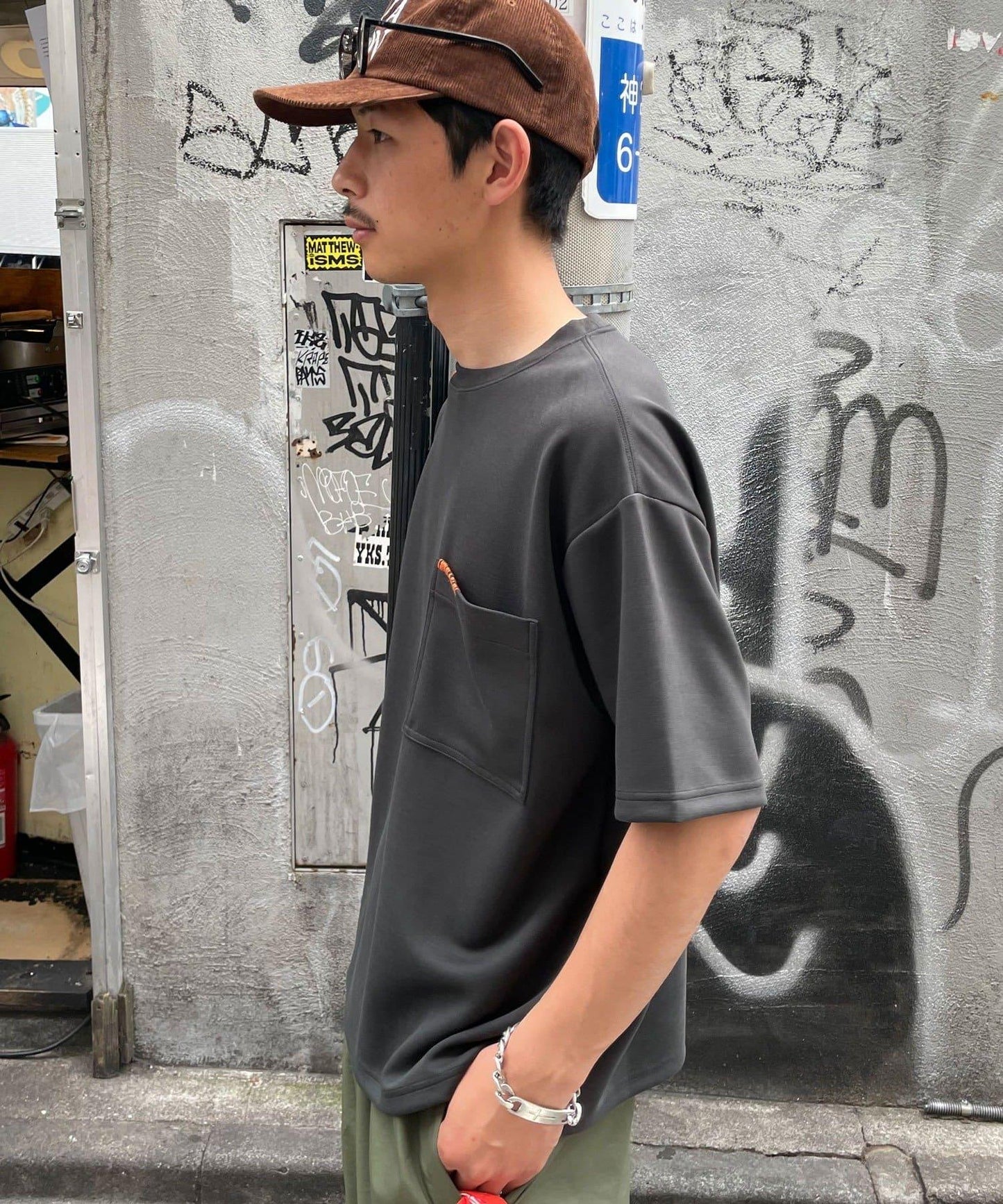 171075143