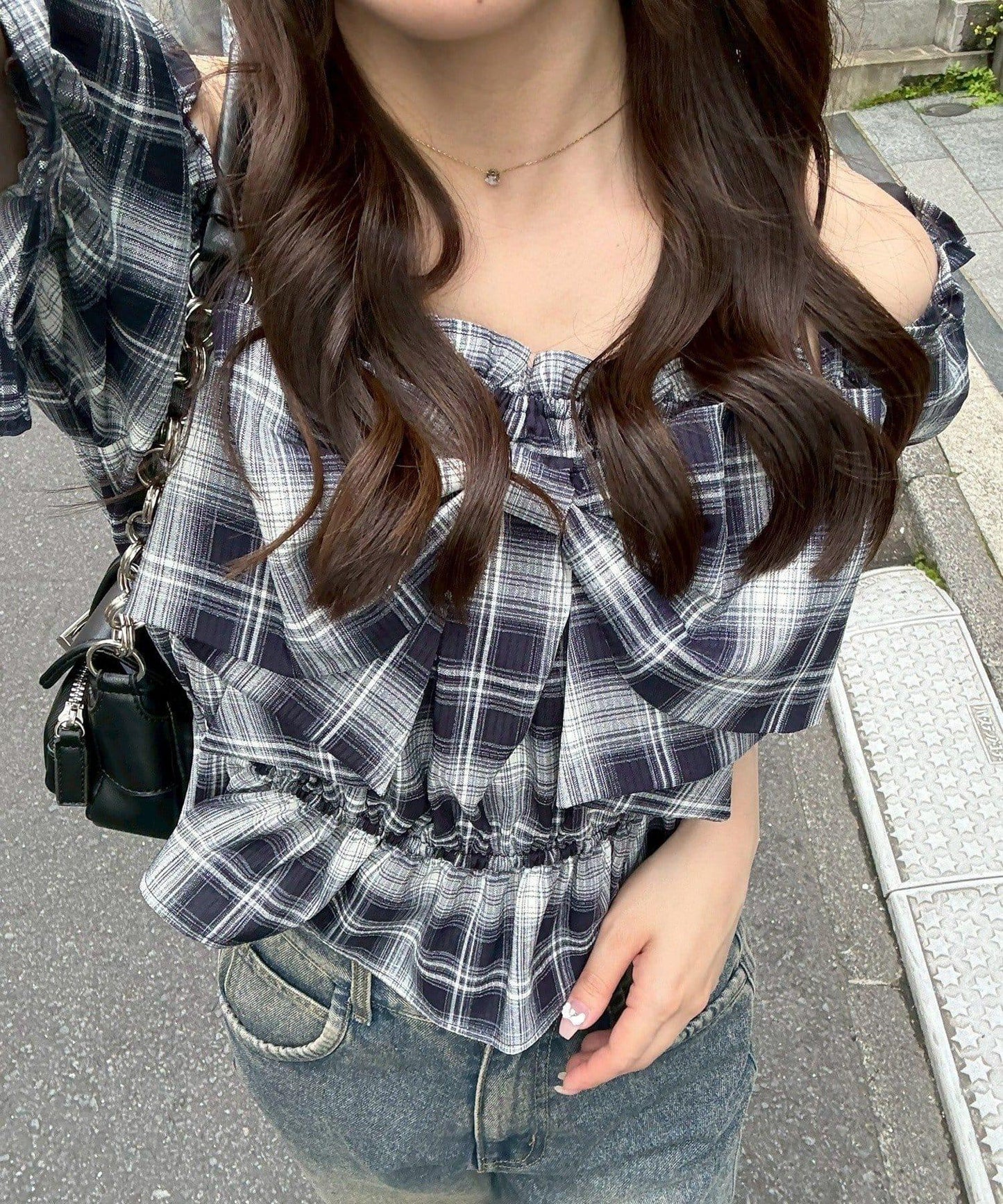 170580690
