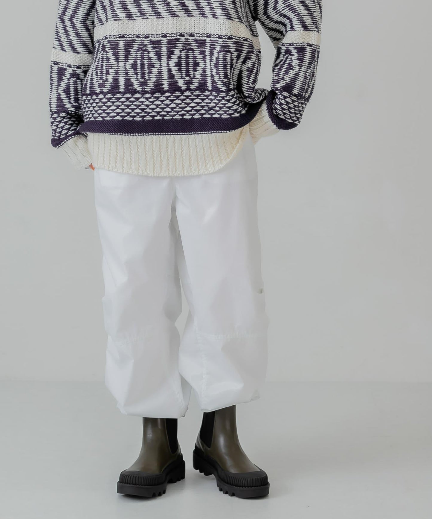 166031223