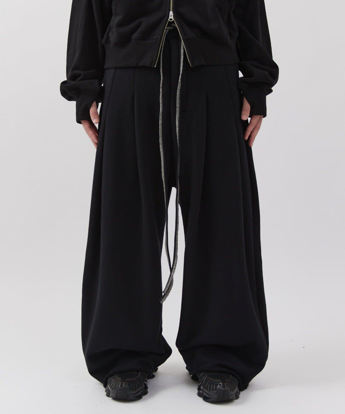 172490529
