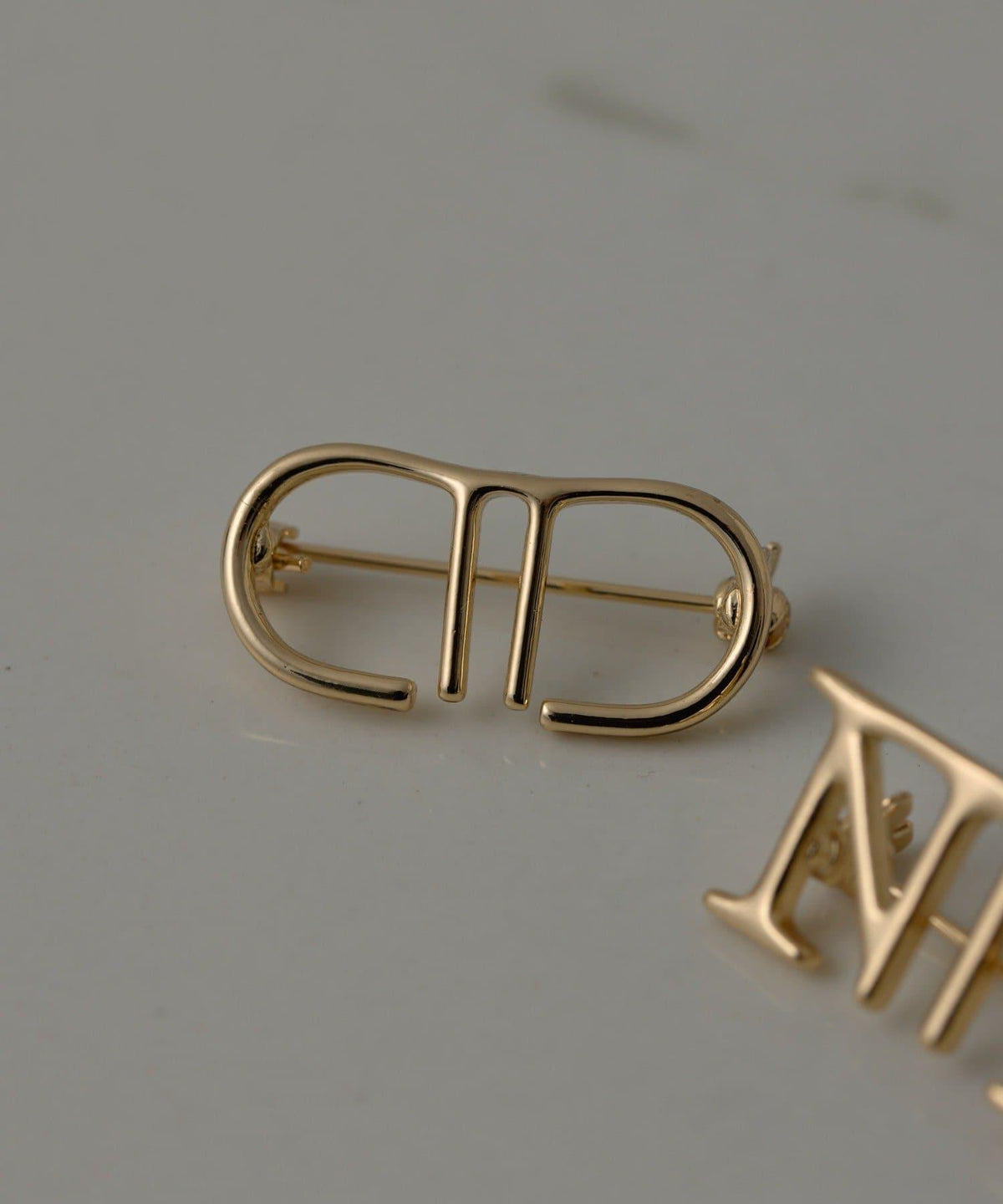 172579006