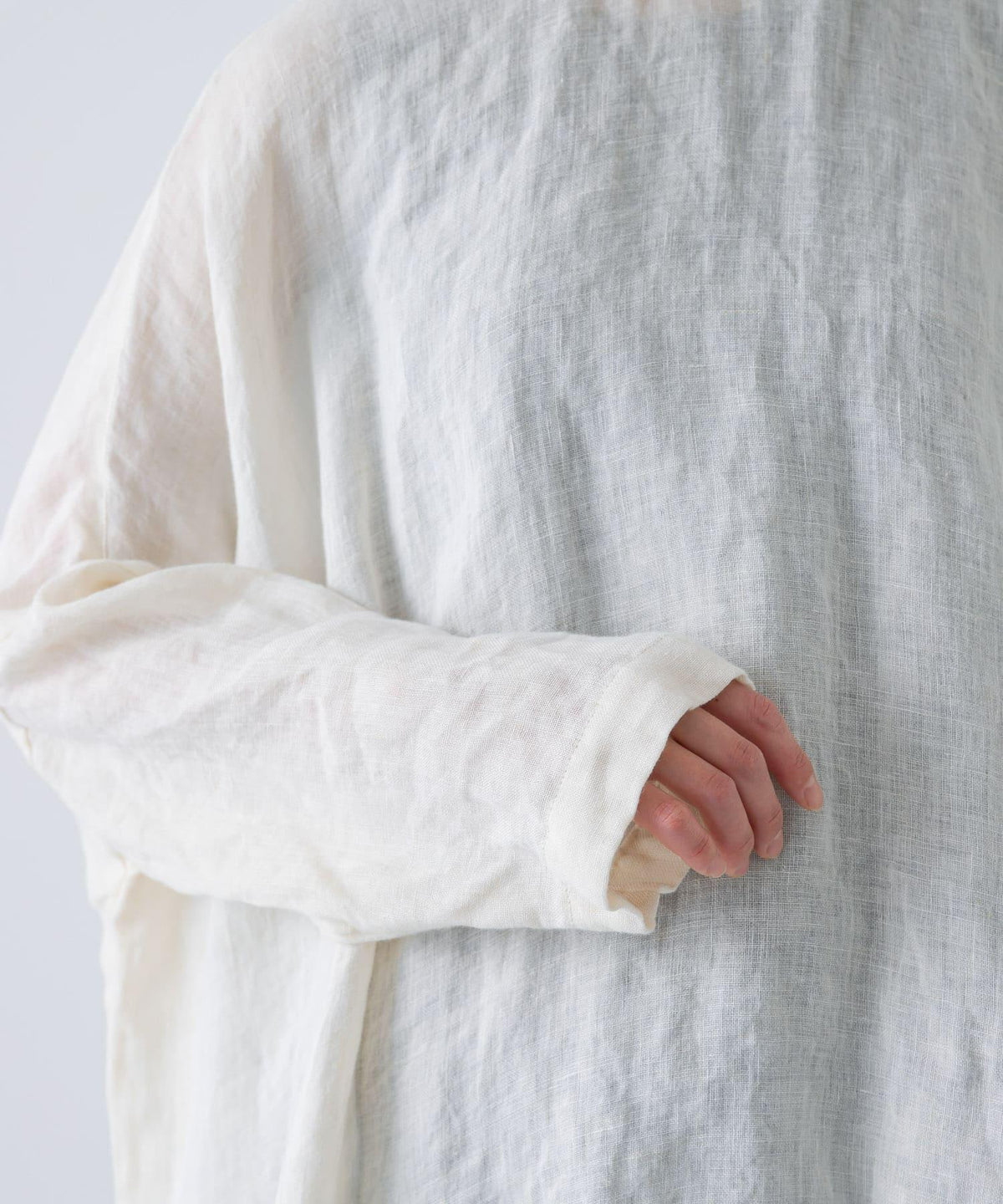 169326047