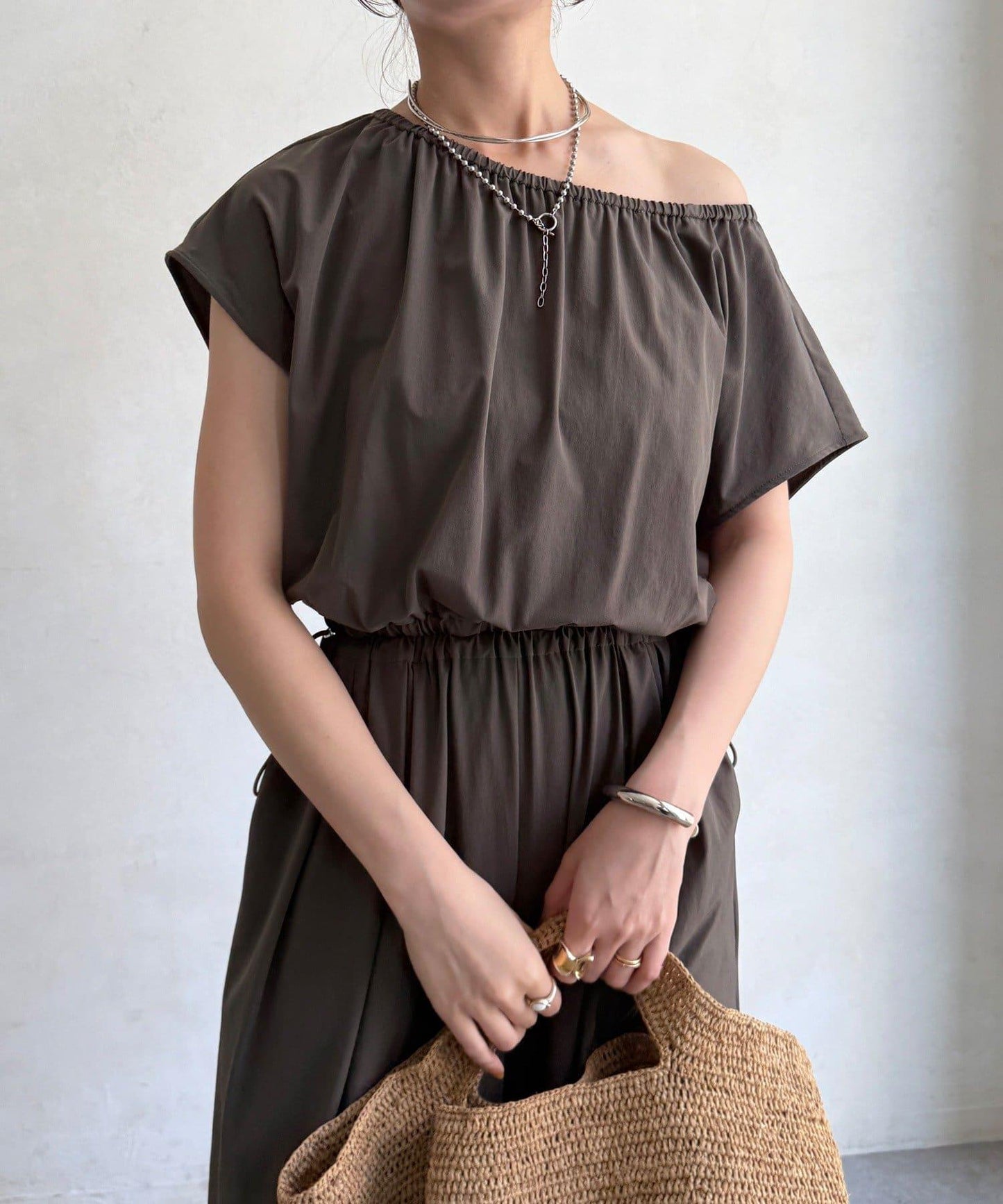 171087737