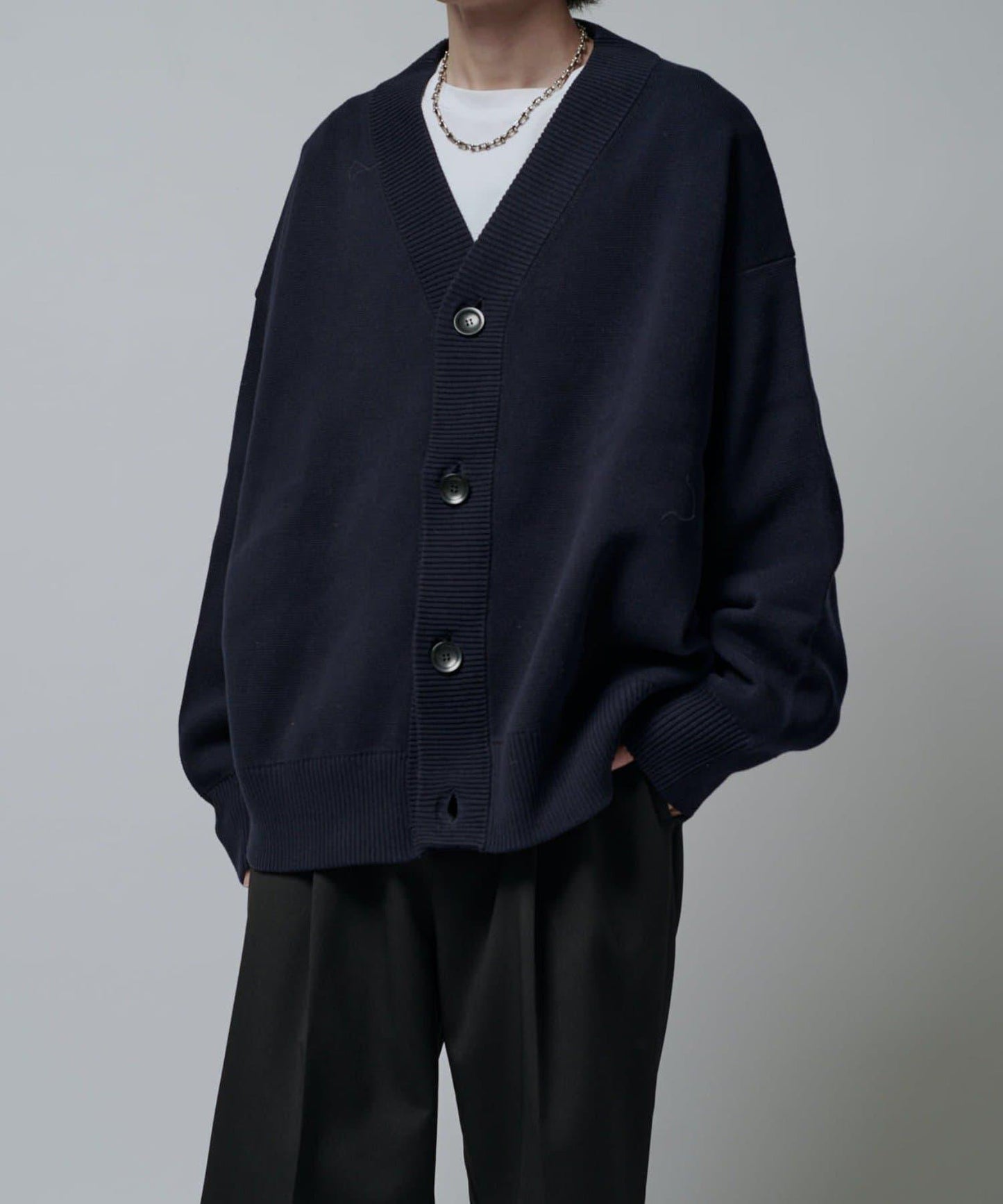 172938835