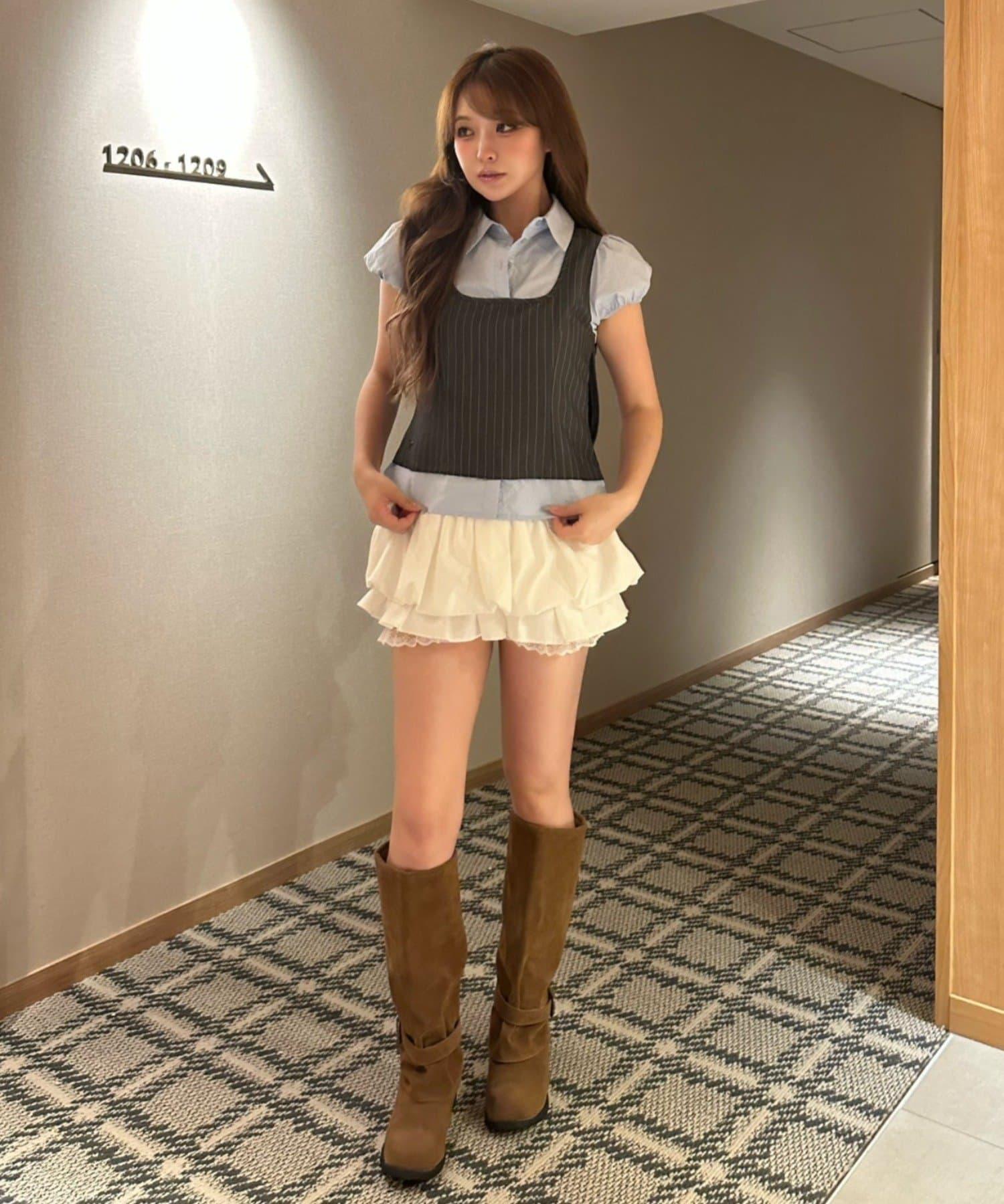 172828081