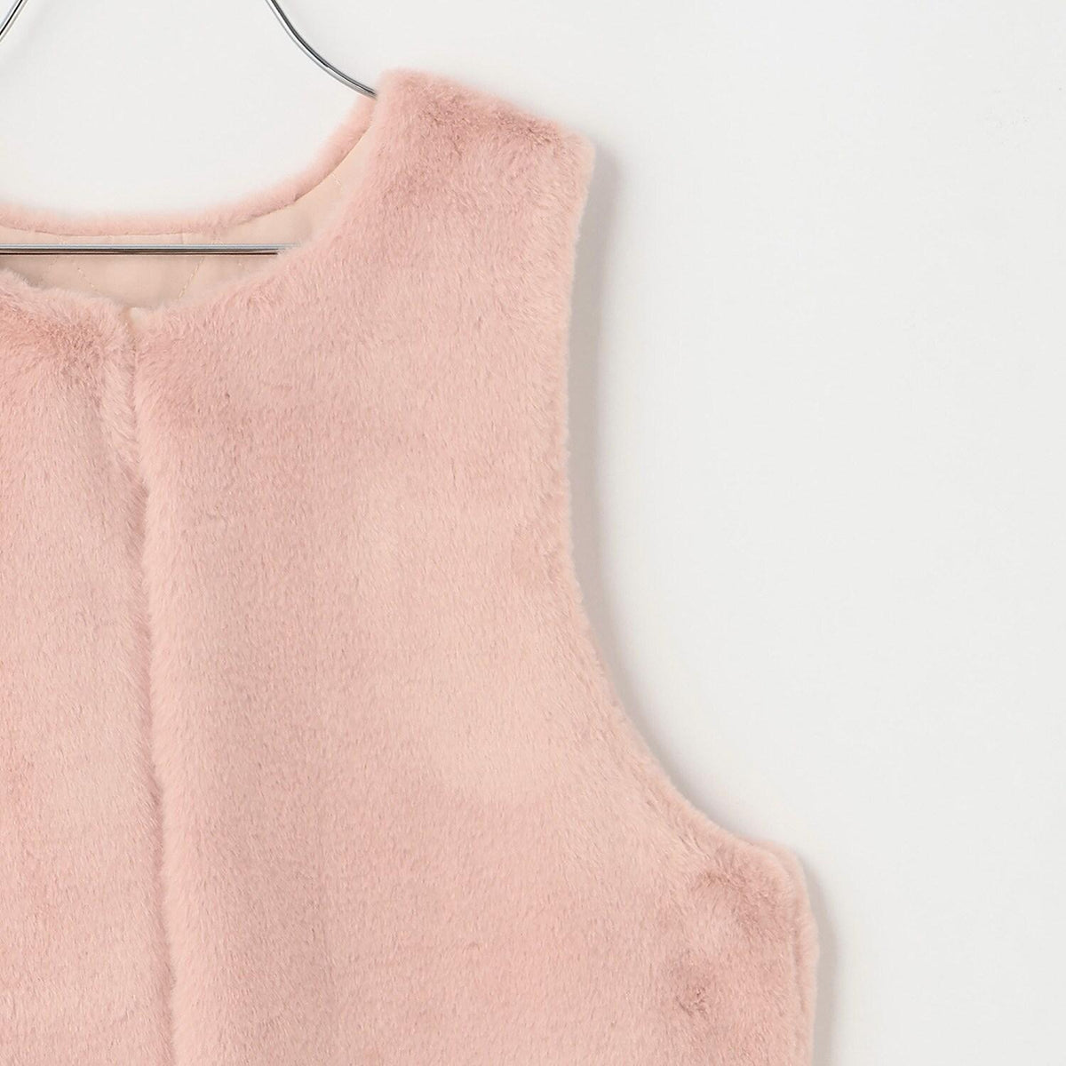 172668749