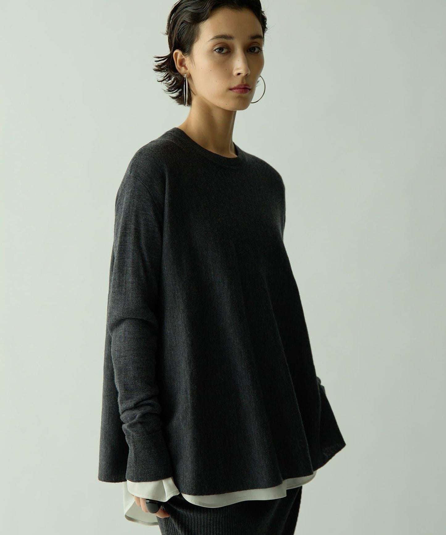 172605316