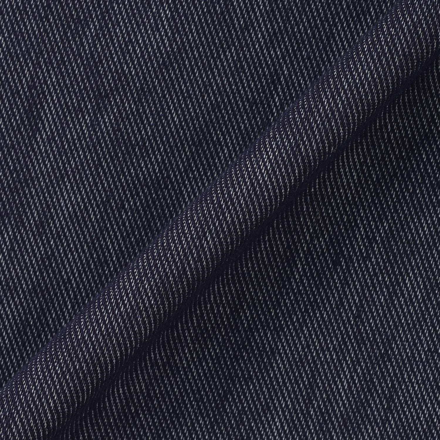 172798100