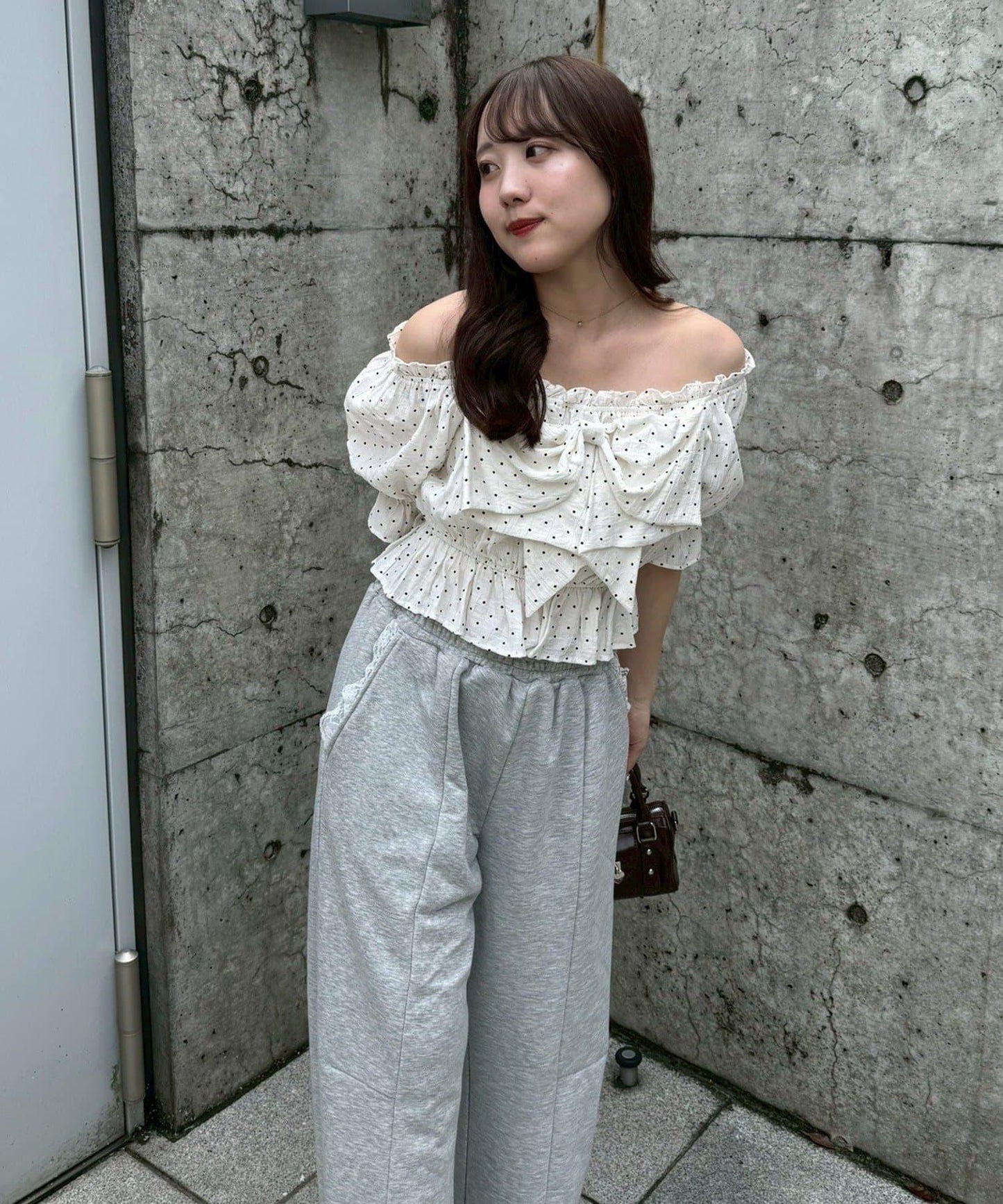 170580998