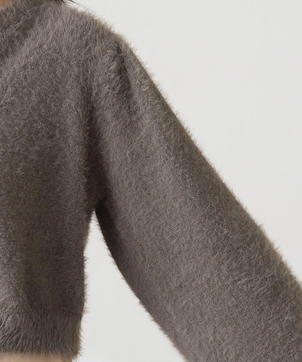 172594557