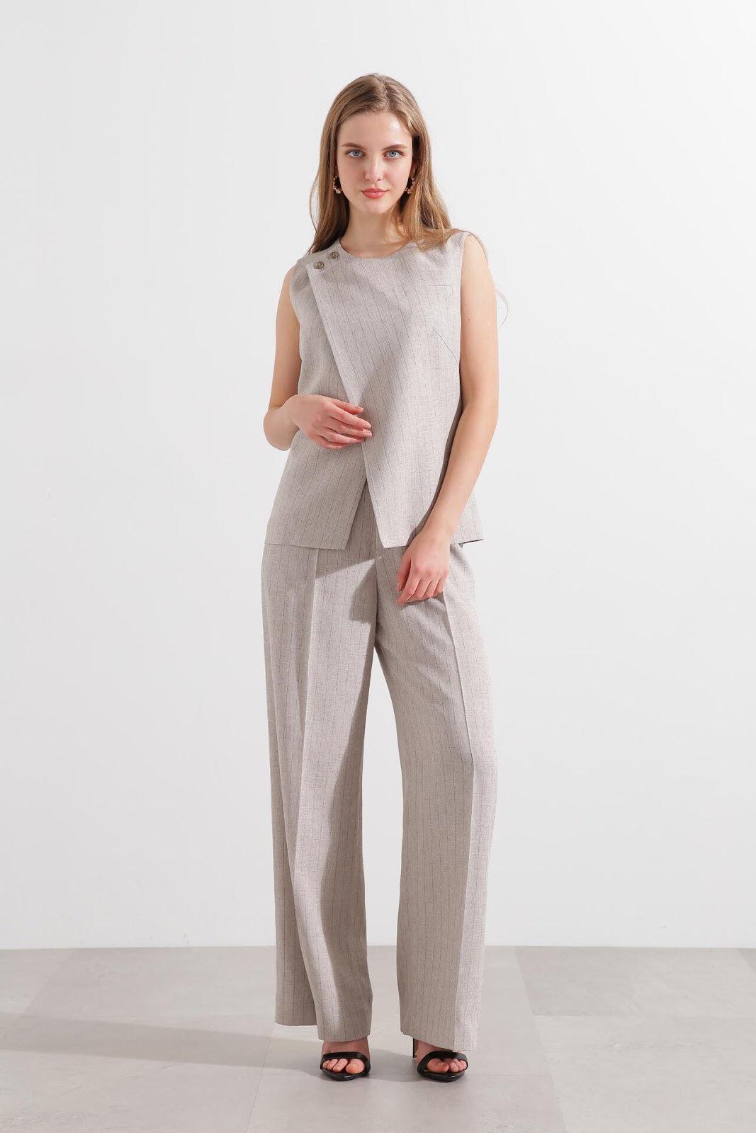 153978322