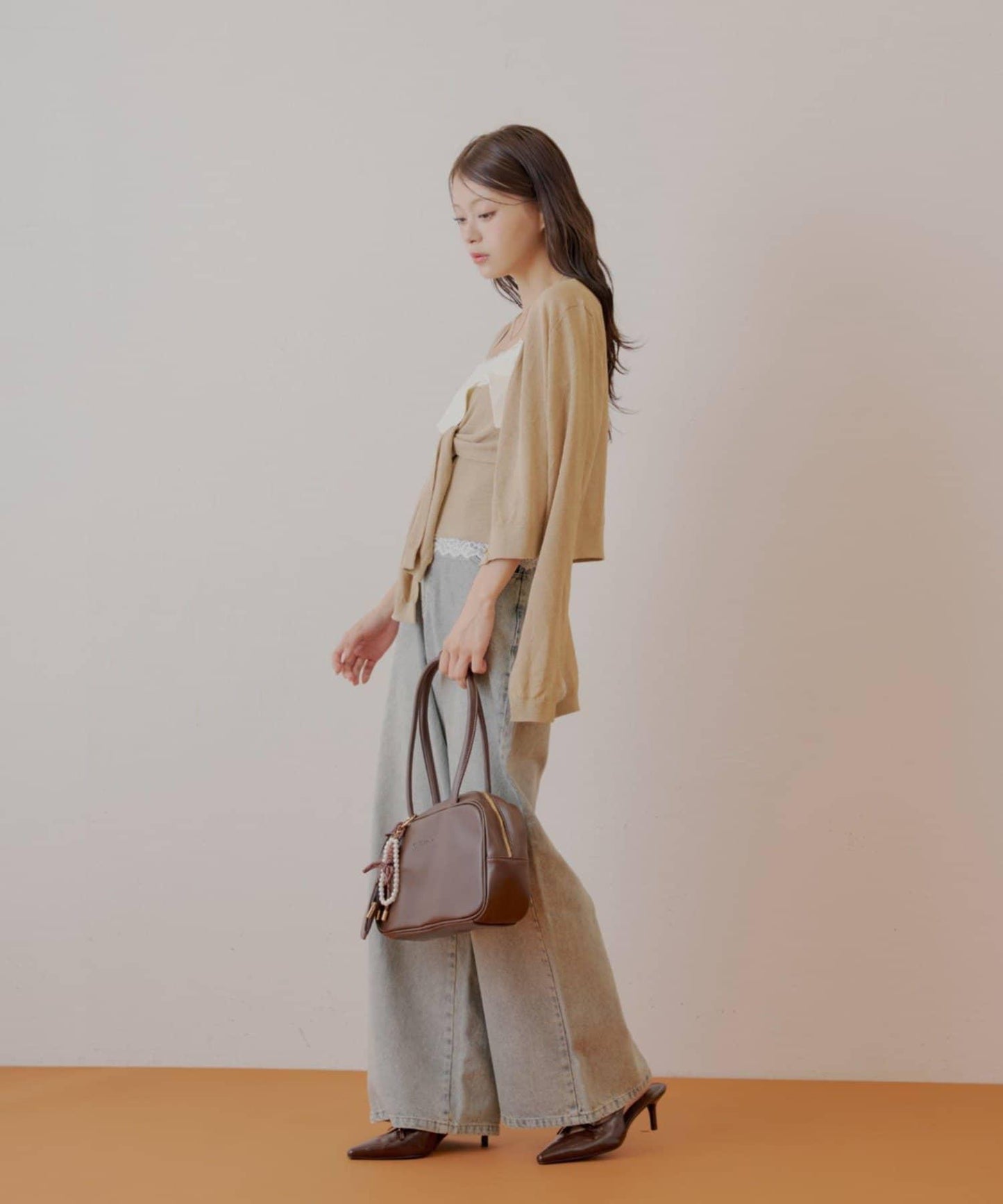 165752354