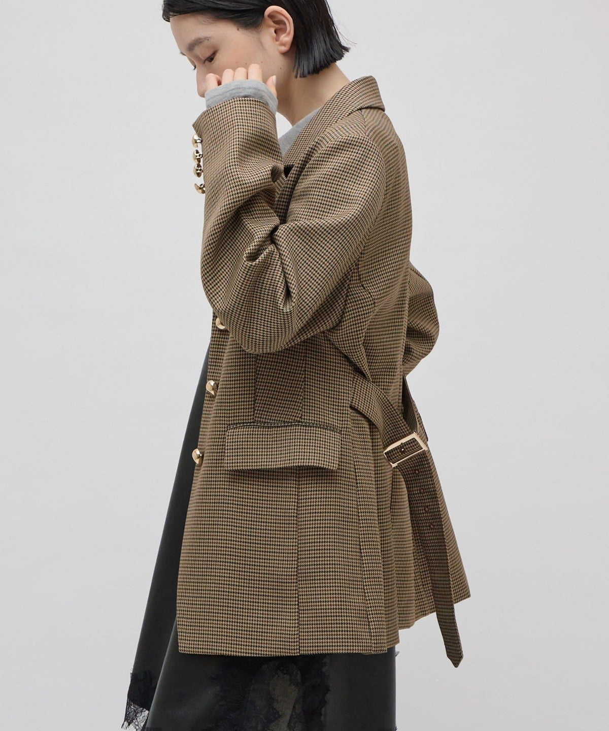 172366351
