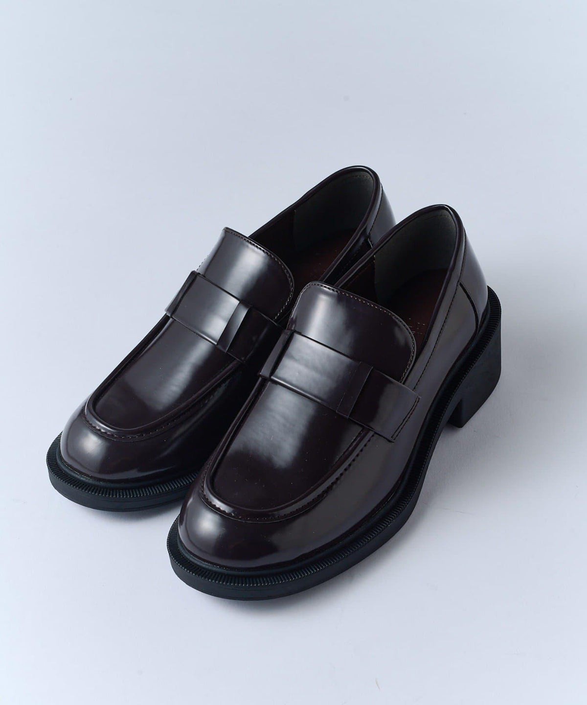 173972998