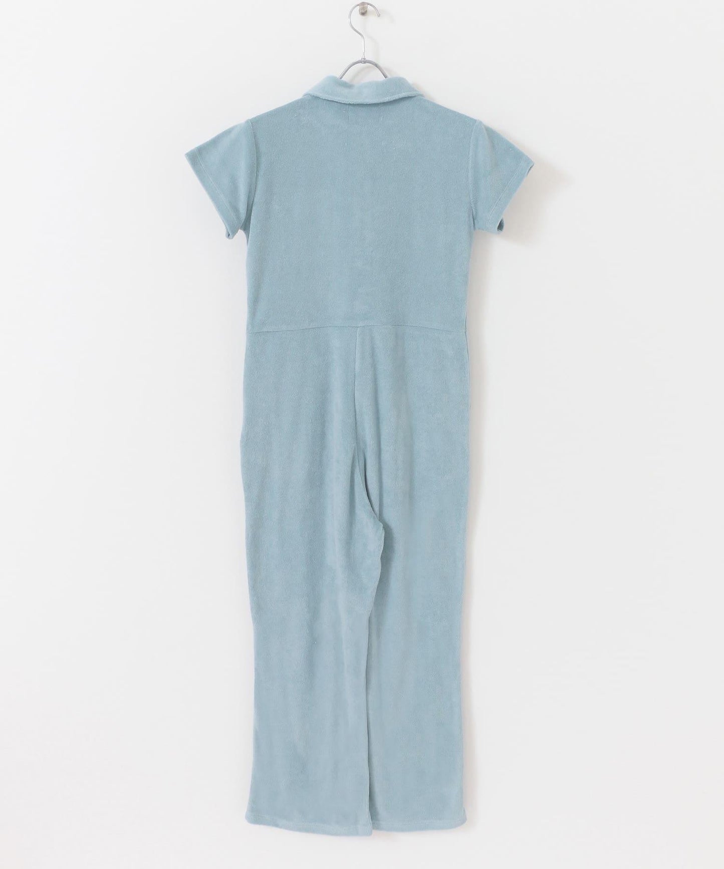 166102226