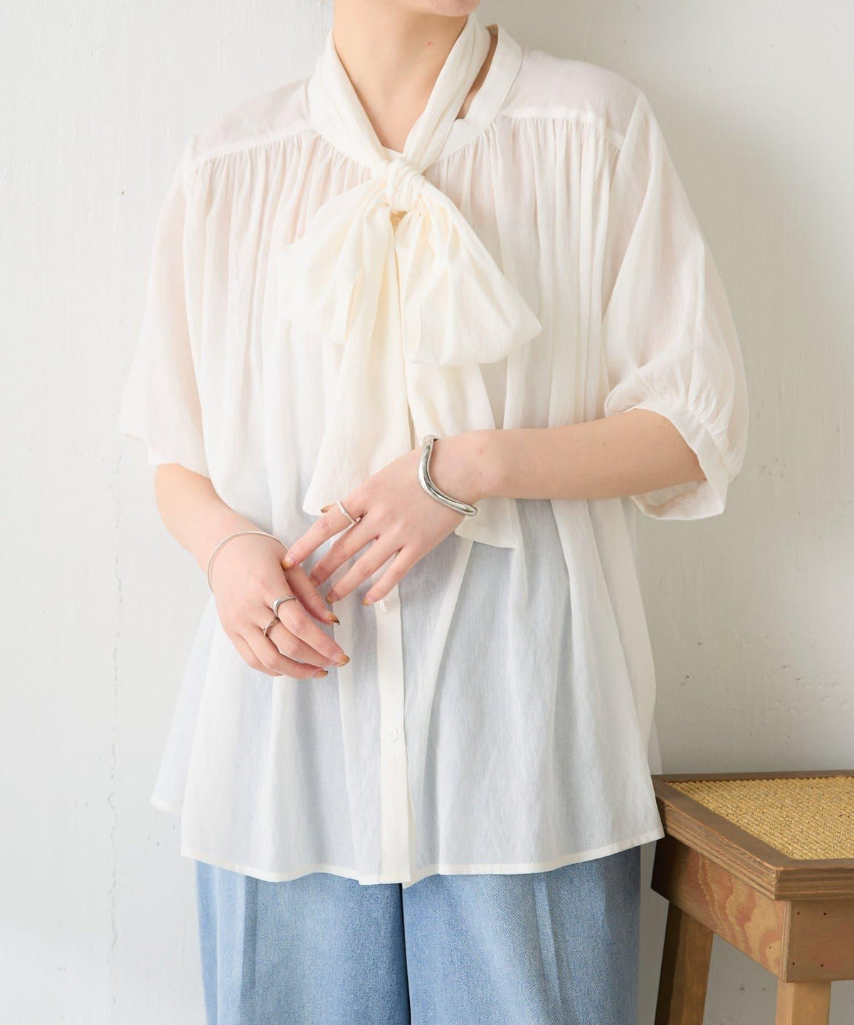 169839069