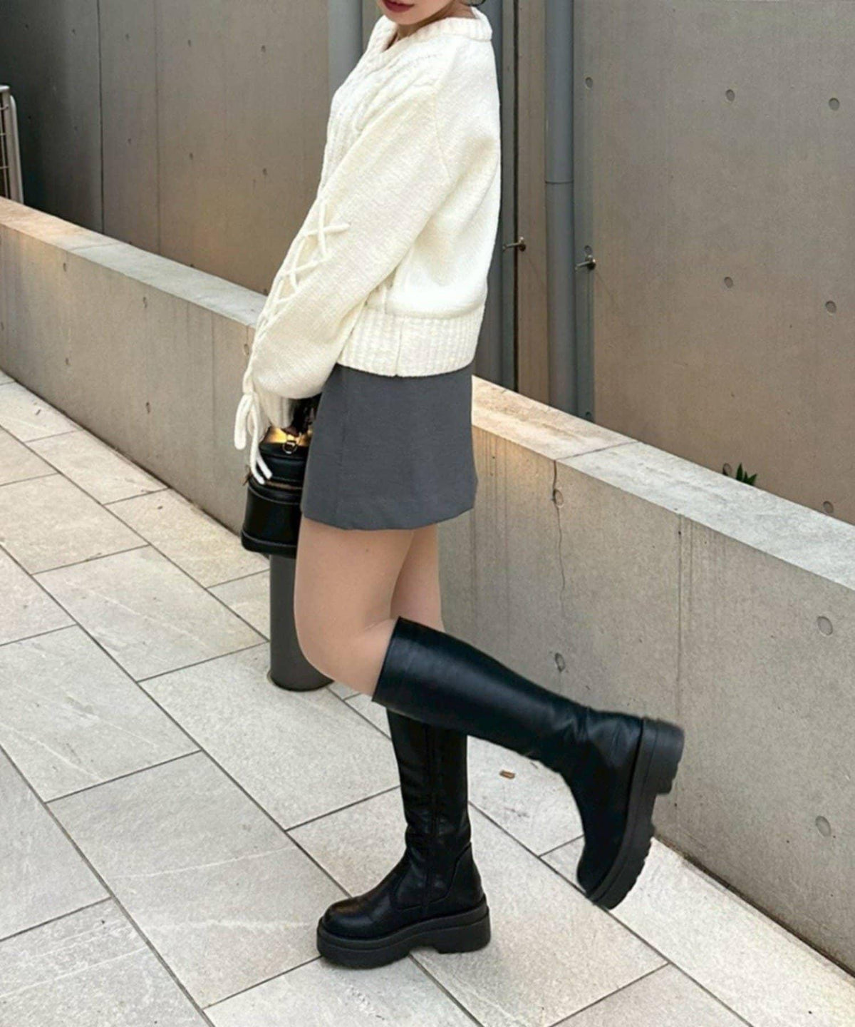173645312