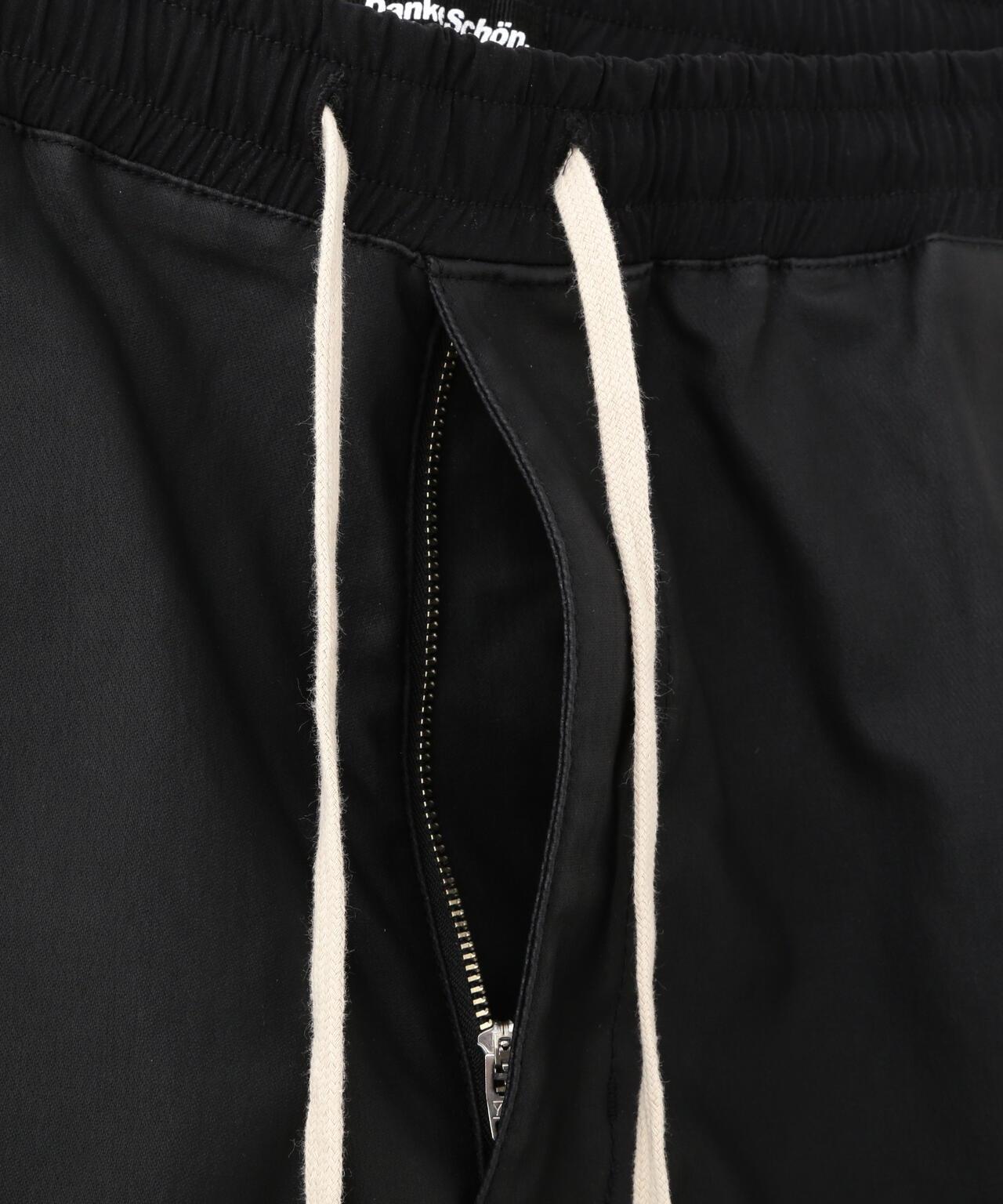 153986983