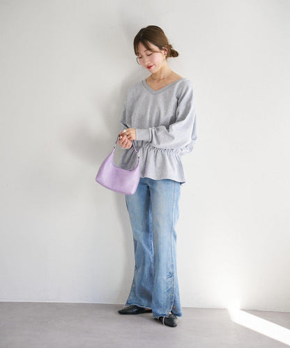 168656933