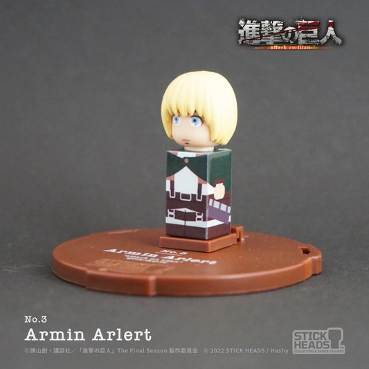 Attack on Titan Badge Figure STICK HEADS / Armin Arlert