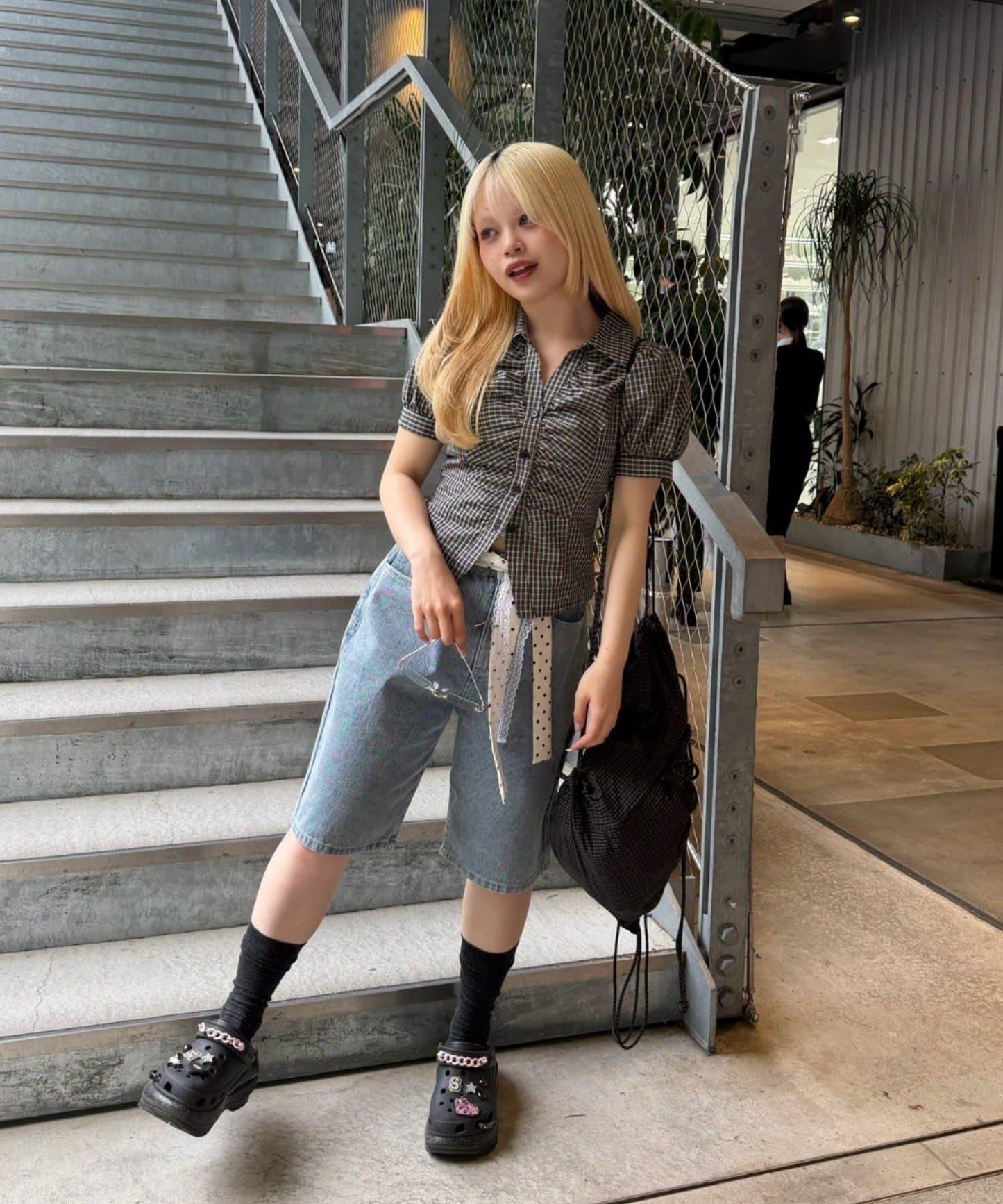 170596611