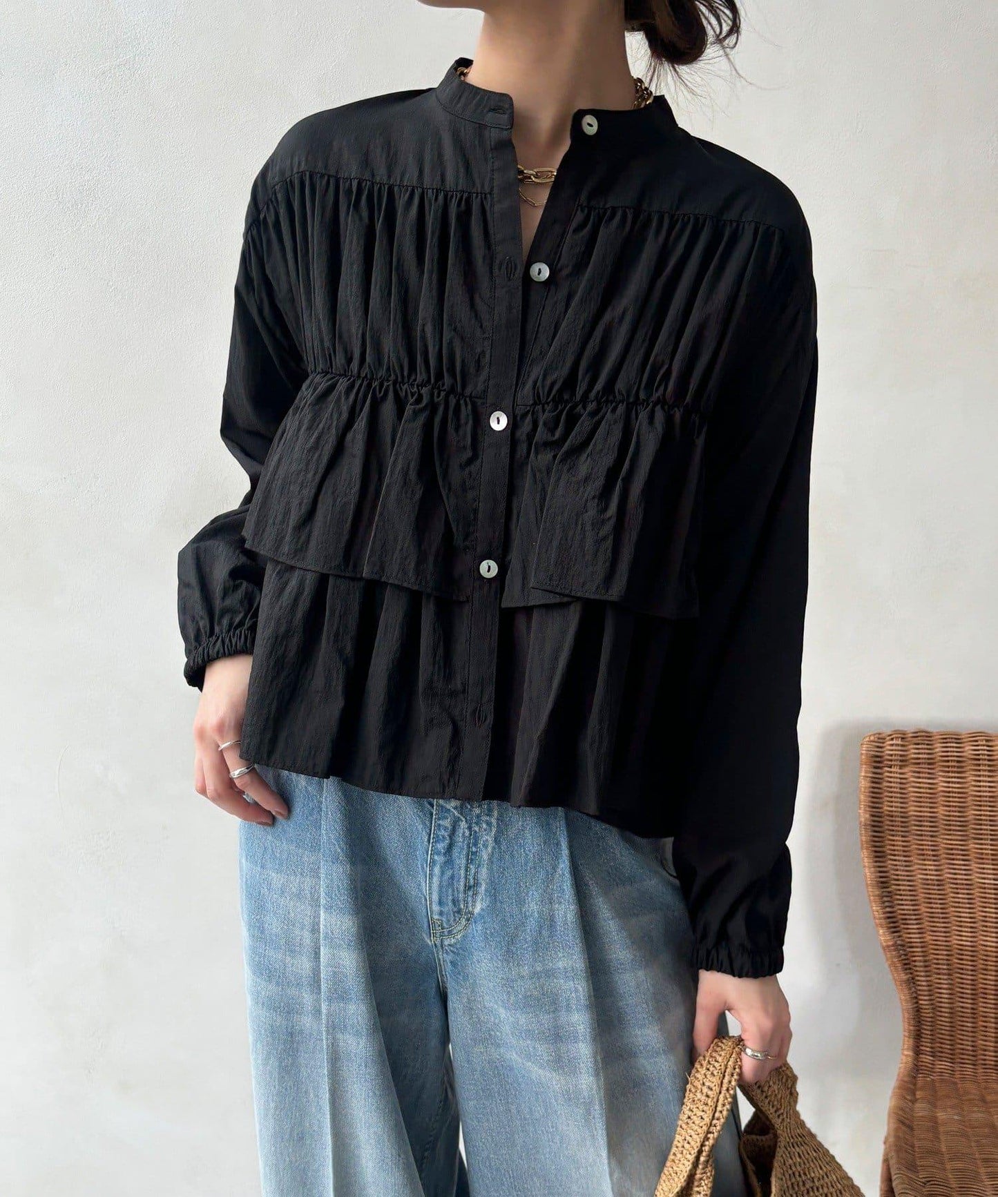 168975912