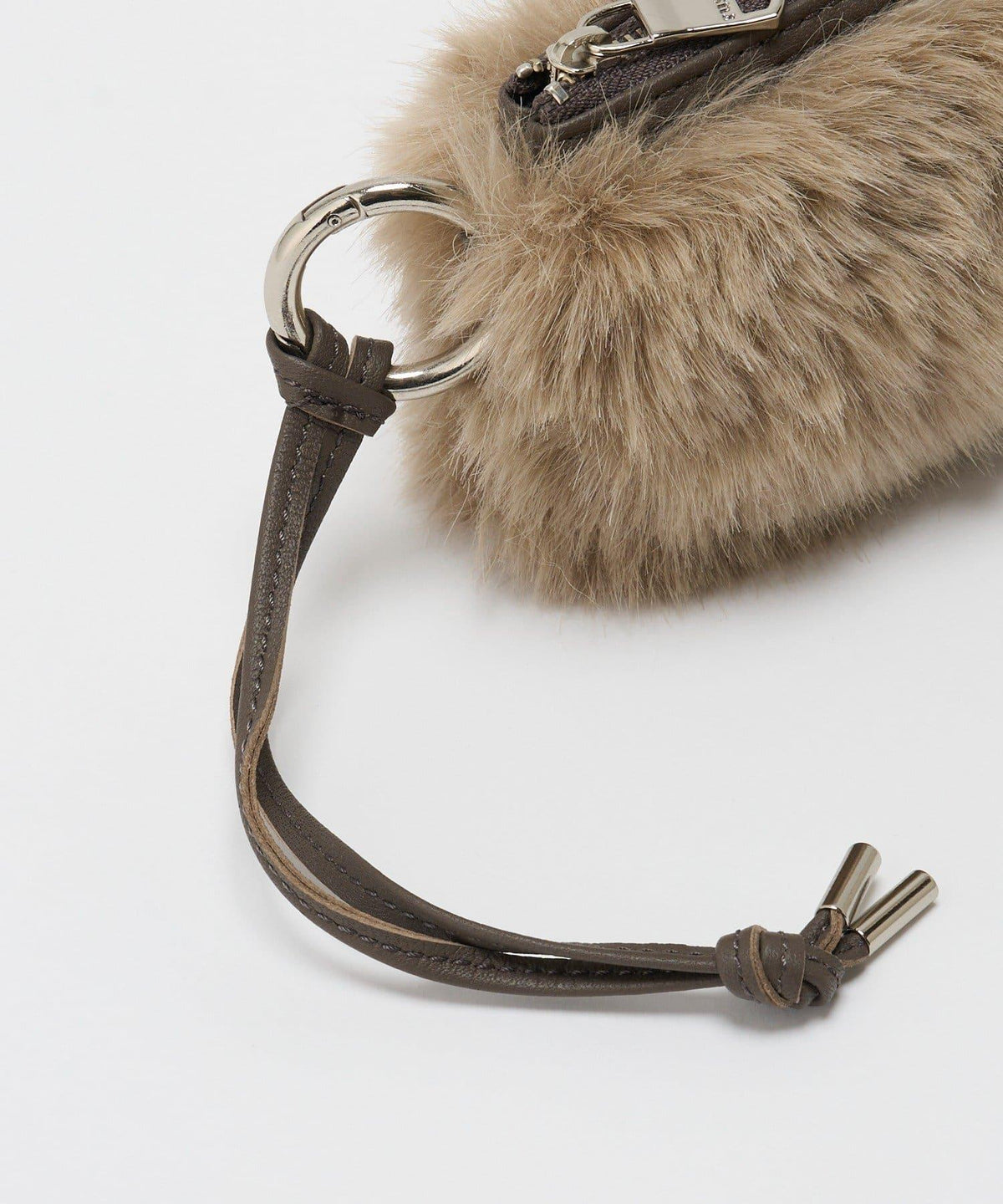 173922483