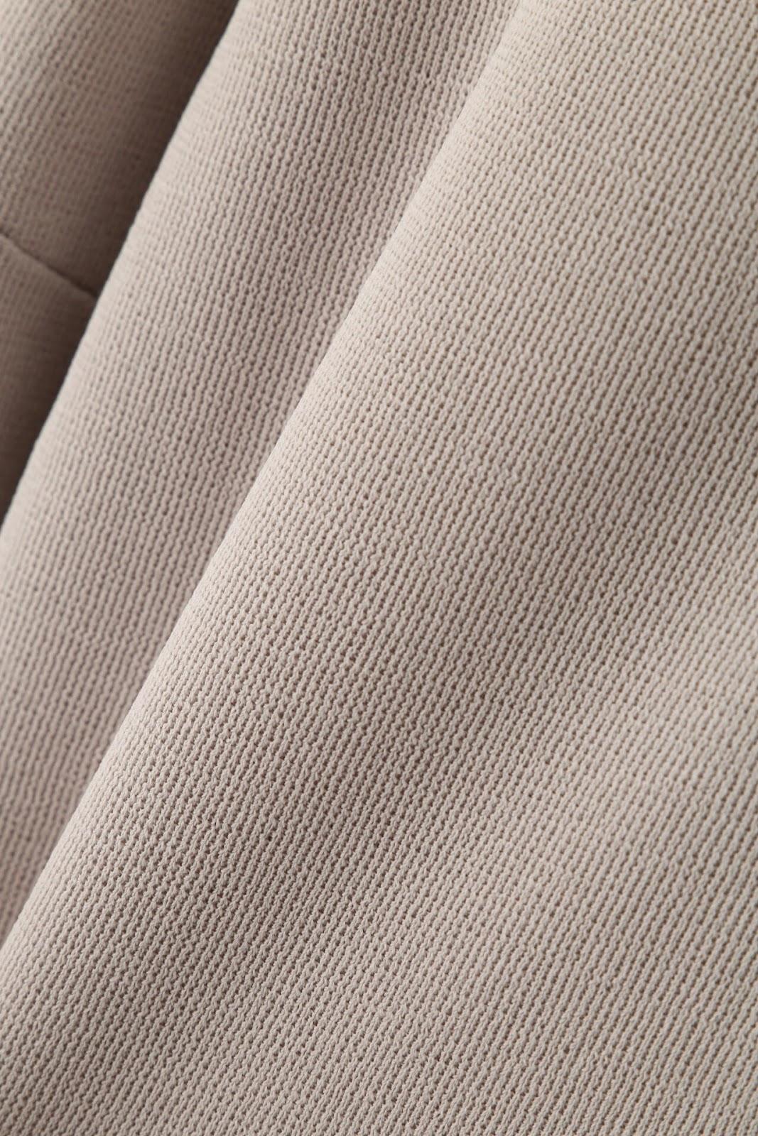 153978738