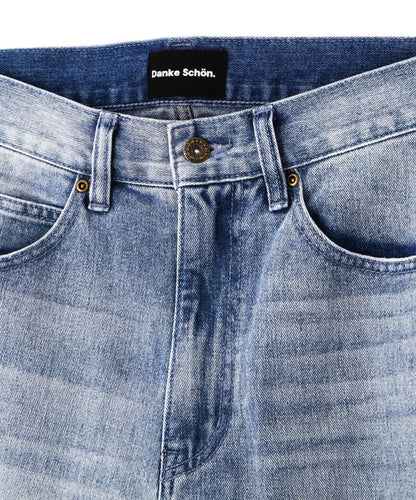153945773