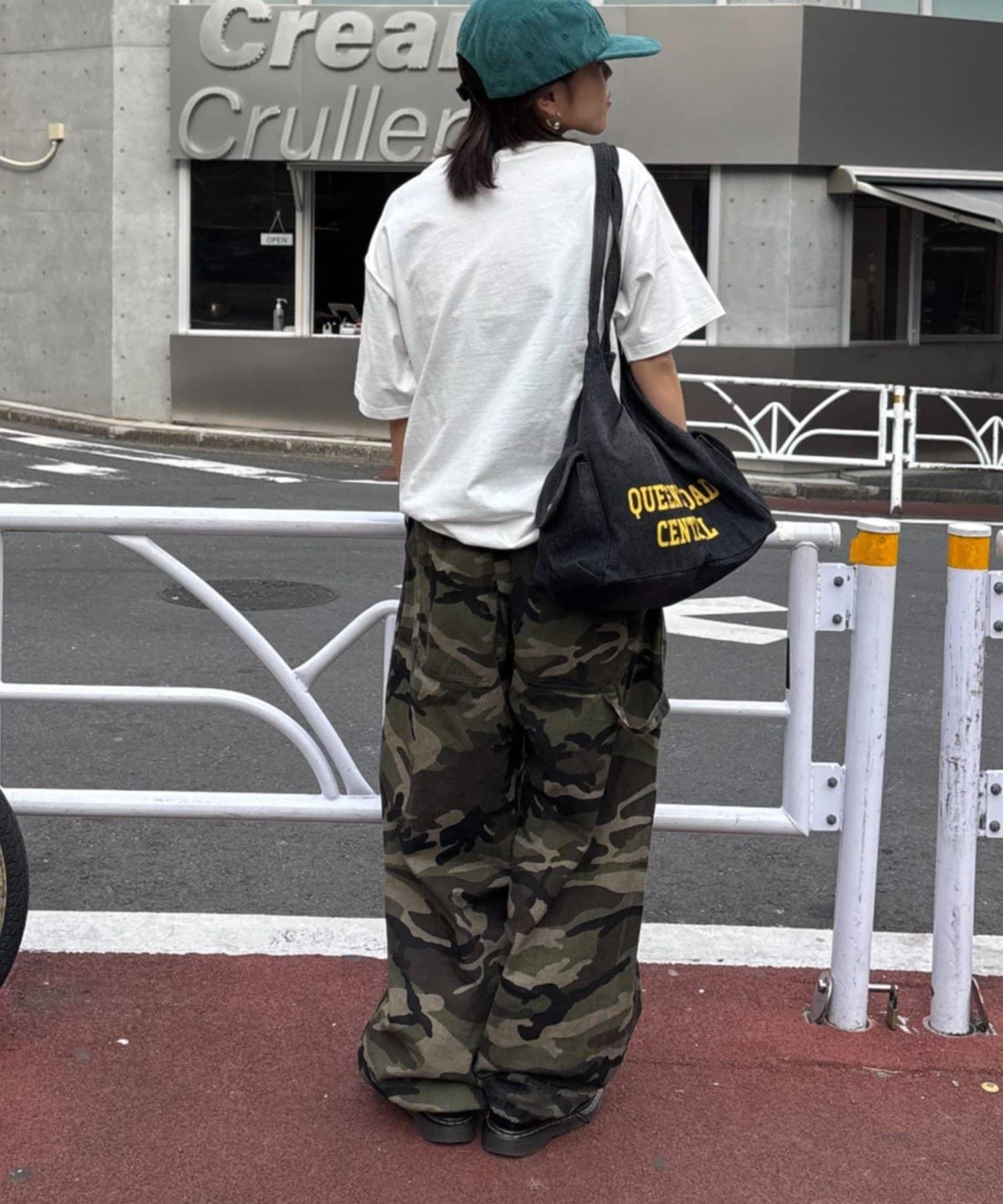 169057715